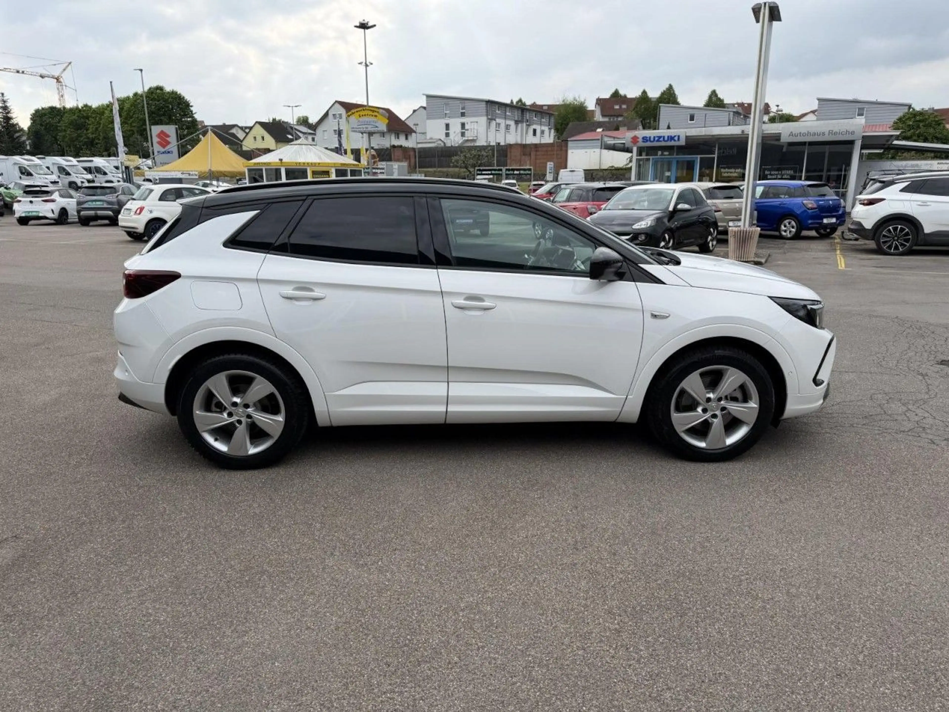 Opel Grandland GSe PHEV 1,6 AT+NAVI+SHZ+RFK+ACC+APA — photo 9