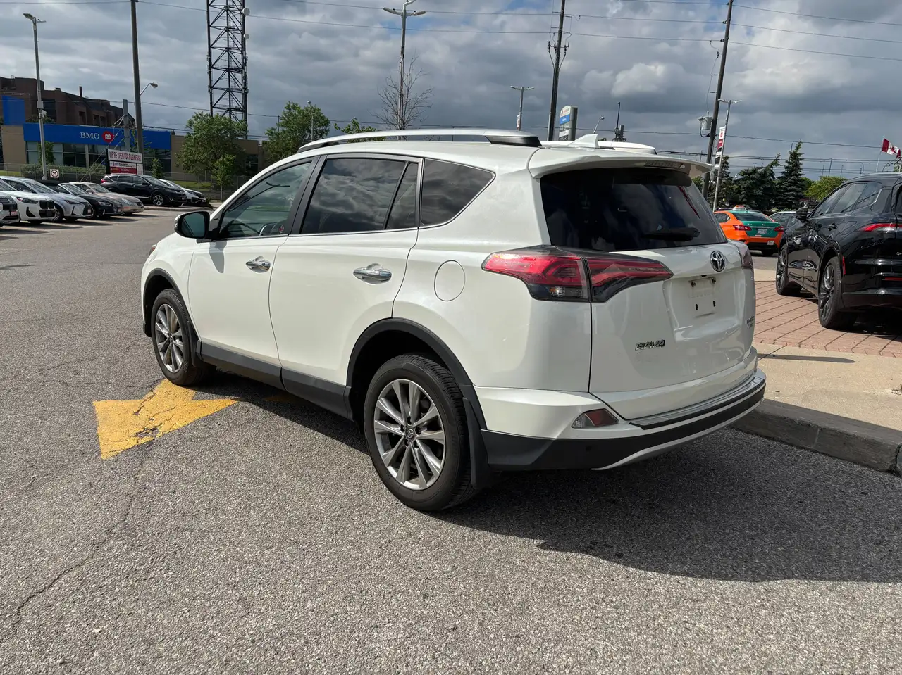 Toyota RAV 4 снимка Toyota RAV 4
