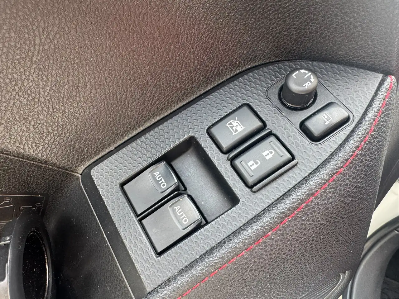 TOYOTA GT86 / AUTOMATIQUE / CARNET D’ENTRETIEN / 200 ch BVA - CAMÉRA D'AIDE AU STATIONNEMENT - VOLANT EN CUIR - PACK SPORT