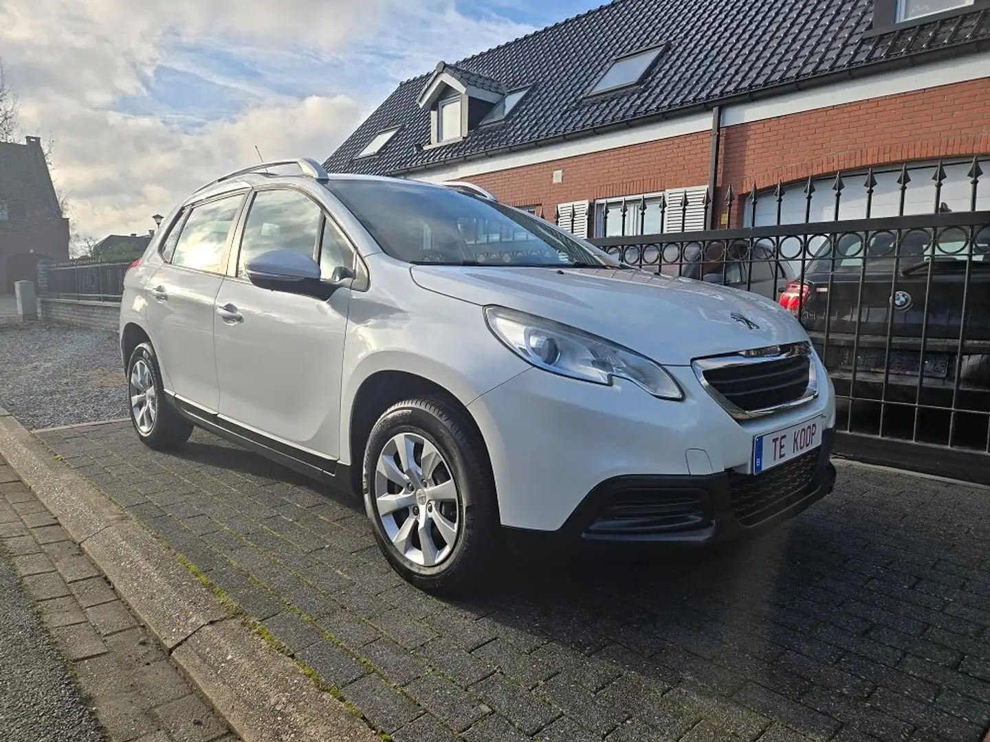 Peugeot 2008 2008 PureTech 82 Active Blanc - 1