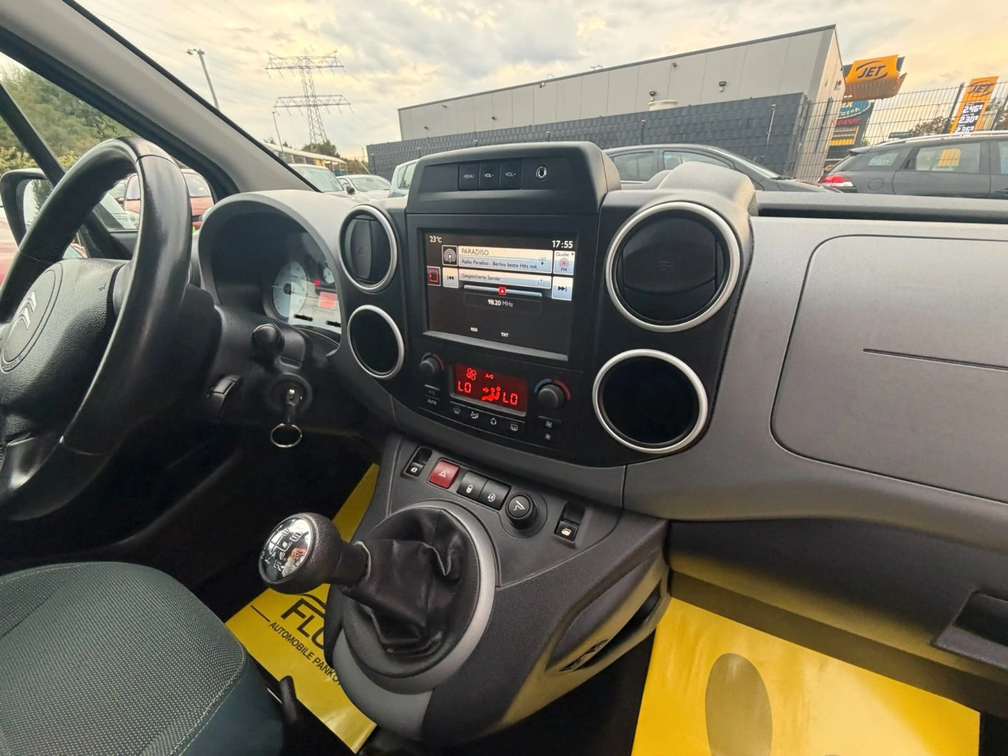 Citroen Berlingo Kombi *MFL*Klima*2.HD*90TKM TÜV Neu — photo 15
