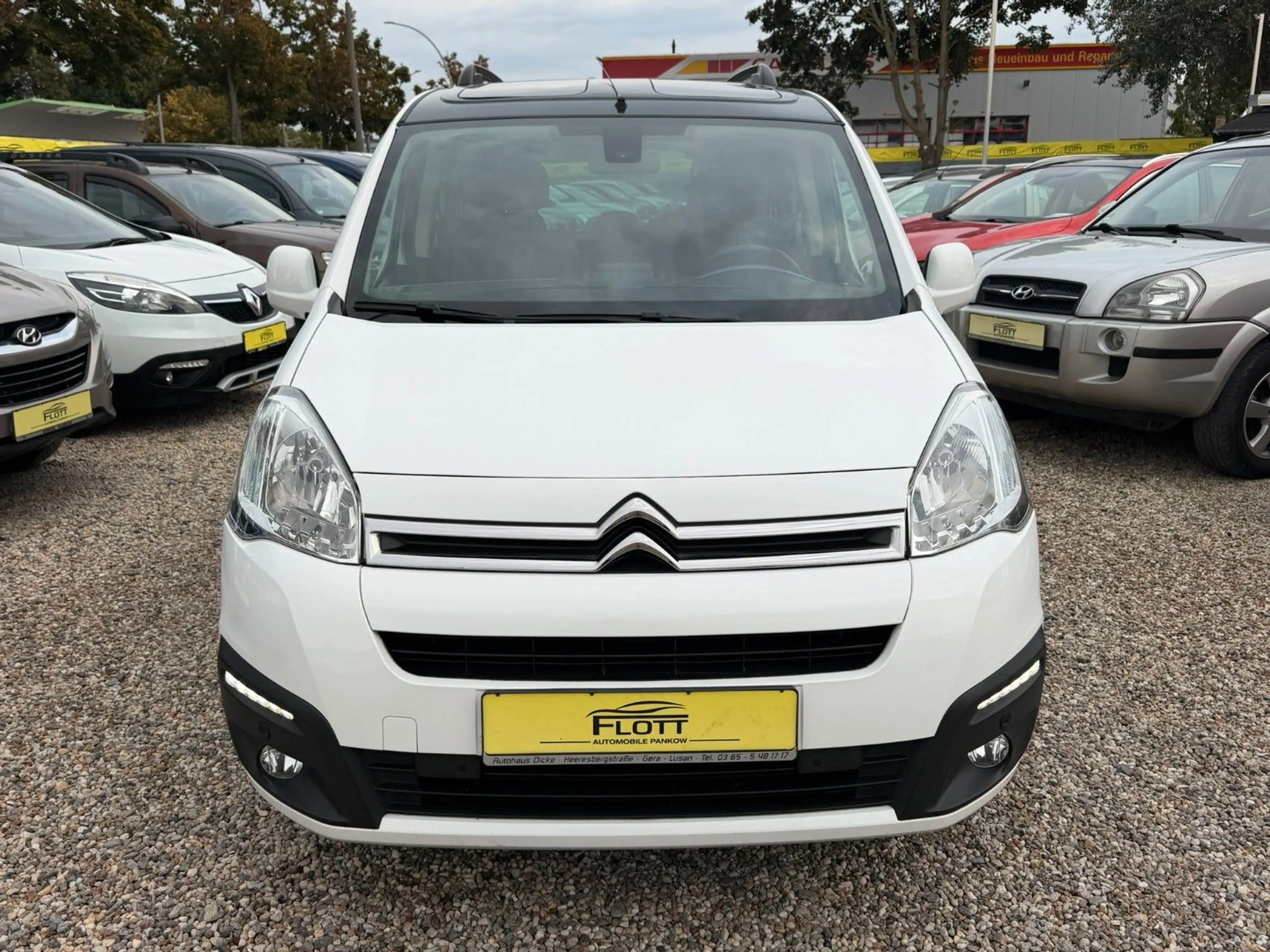 Citroen Berlingo Kombi *MFL*Klima*2.HD*90TKM TÜV Neu — photo 3