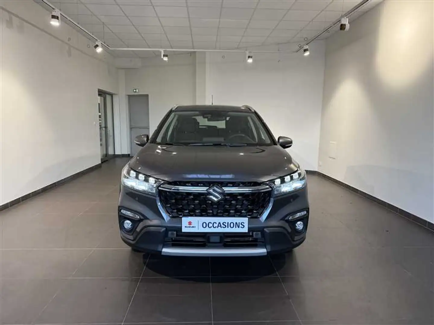 Suzuki S-Cross 1.5L HYBRID PRIVILEGE Grijs - 2