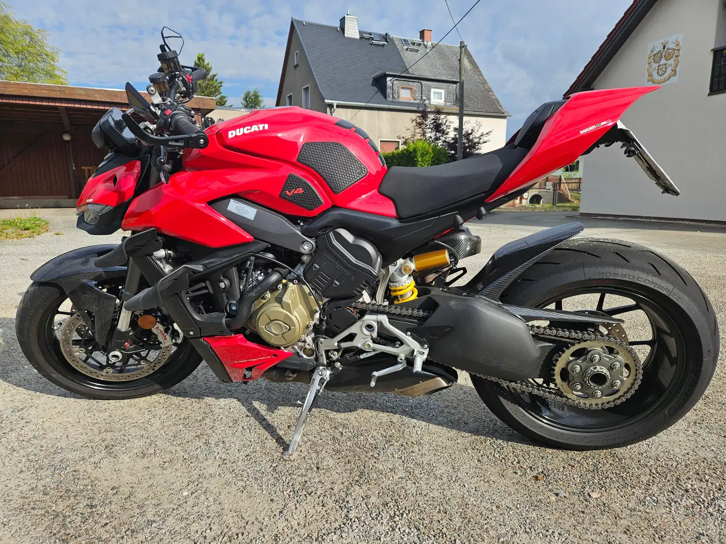 Ducati Streetfighter V4 Rot - 1