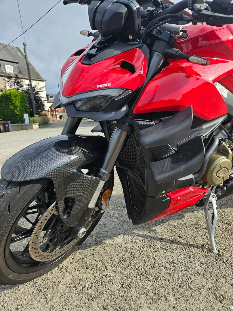 Ducati Streetfighter V4 Rot - 2