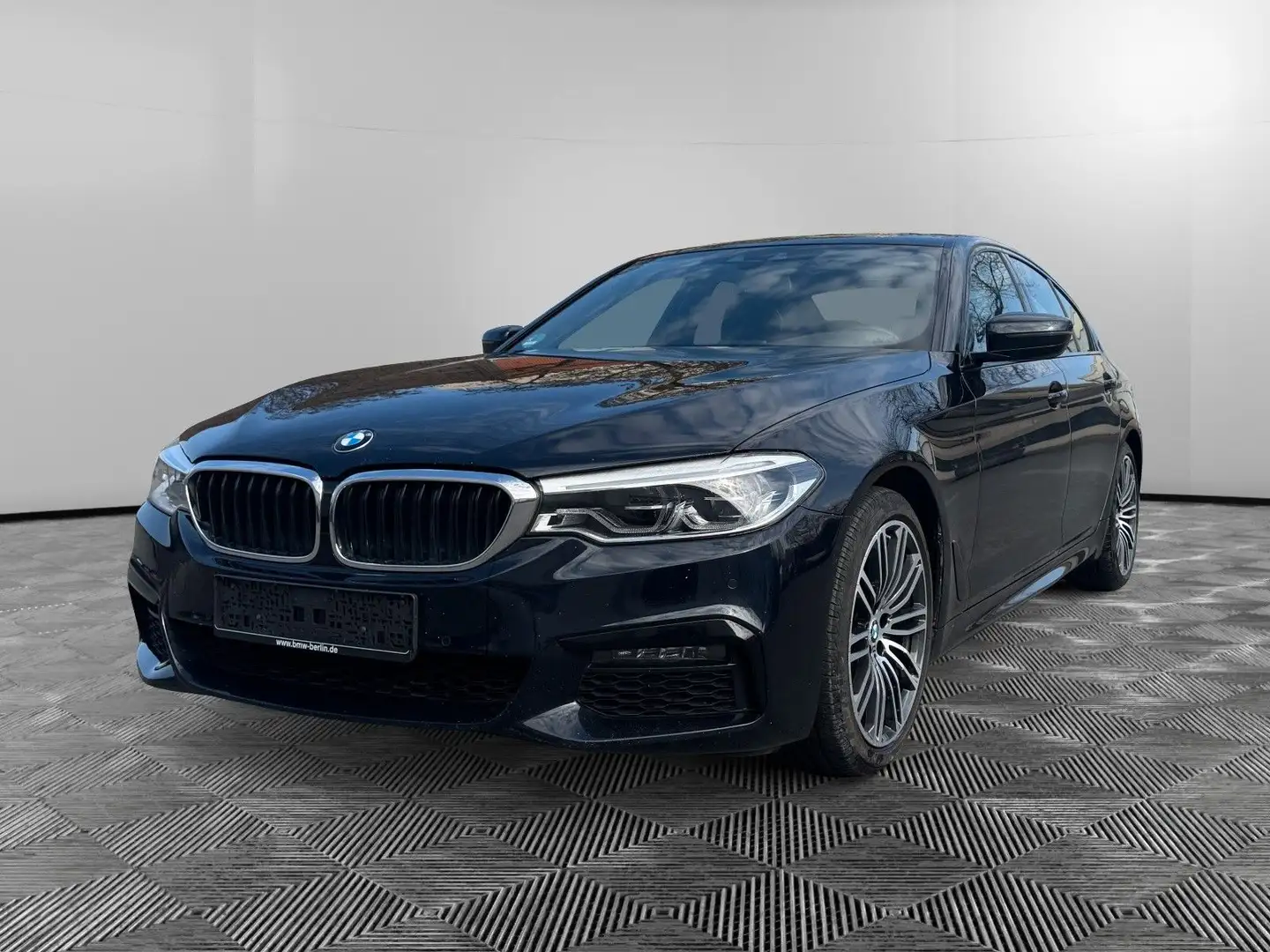 BMW 520 d Lim. xDrive M Sport Nero - 1
