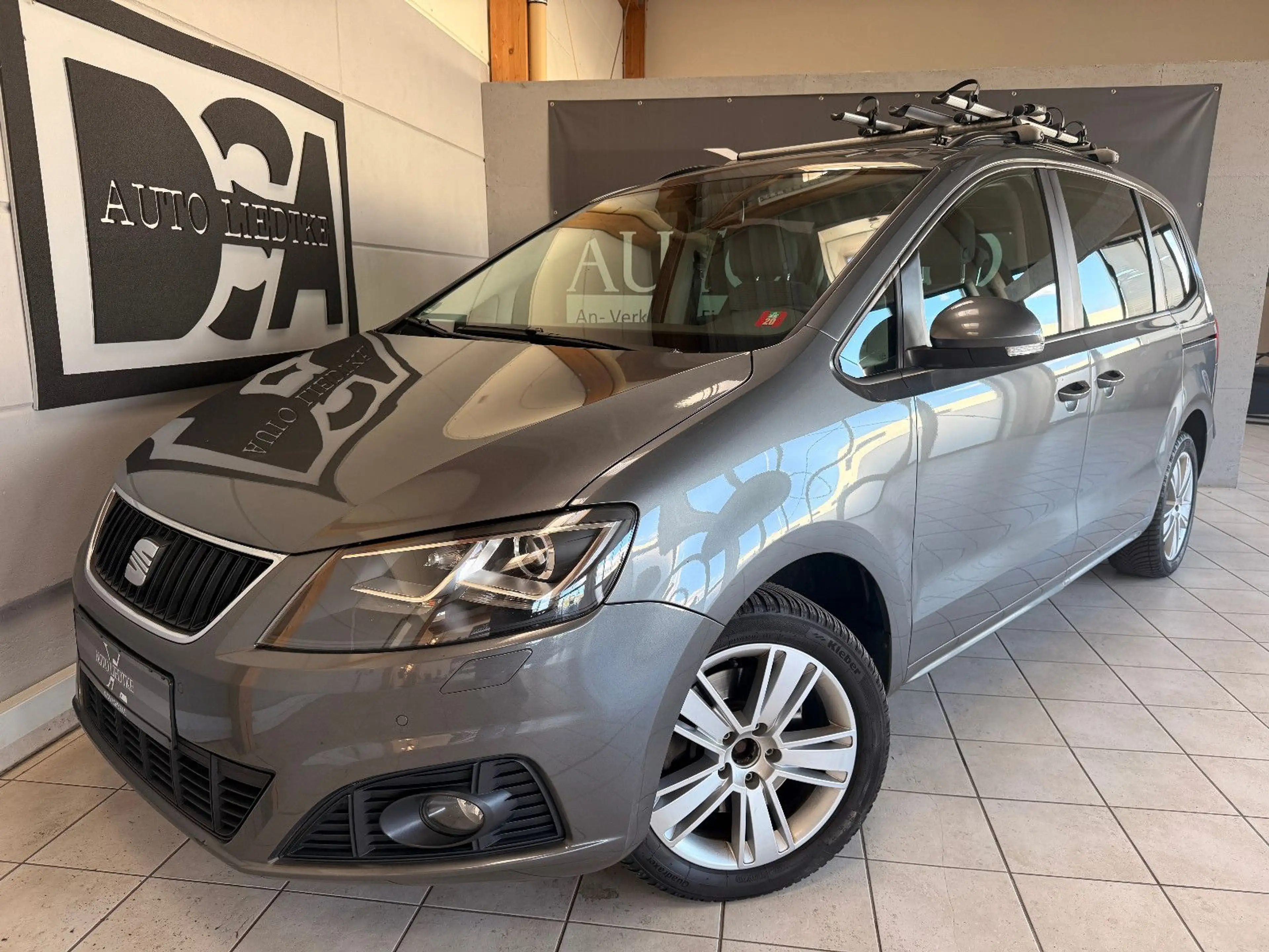 SEAT Alhambra Style/Automatik/Navi/Sitzhz./7-Sitzer