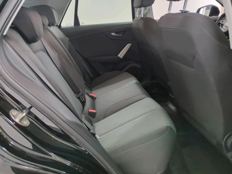 Audi Q2 30 TFSI Pro Line / Navigatie / Cilmate control / P — photo 10