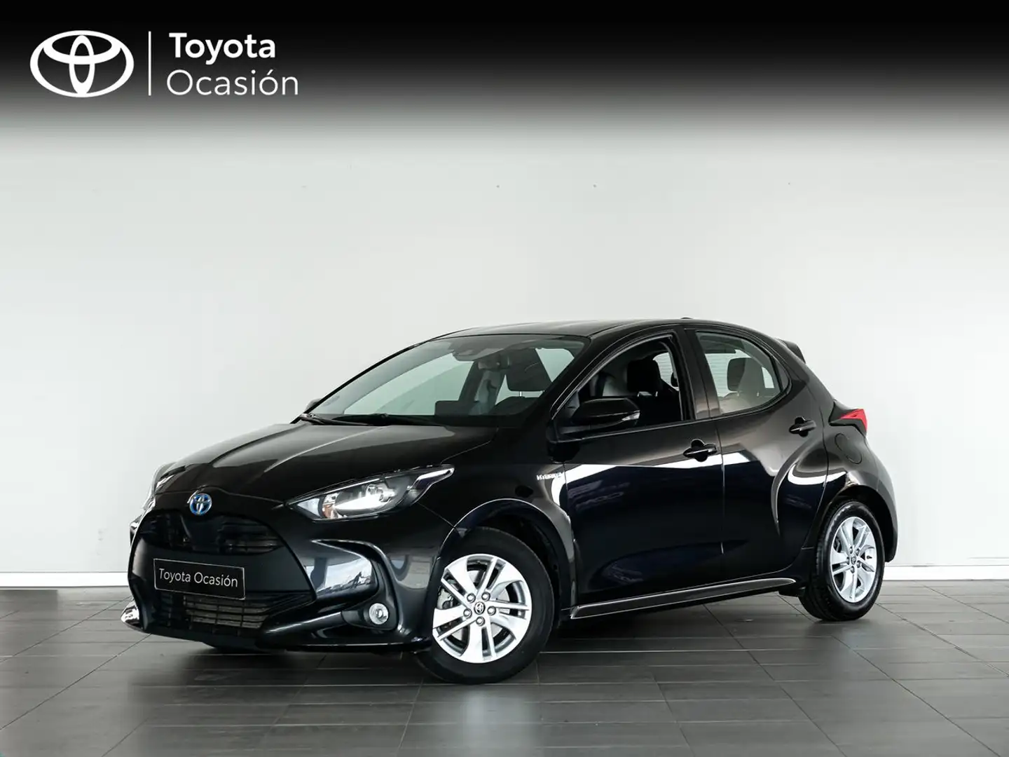 Toyota Yaris 120H Active Tech Negro - 1