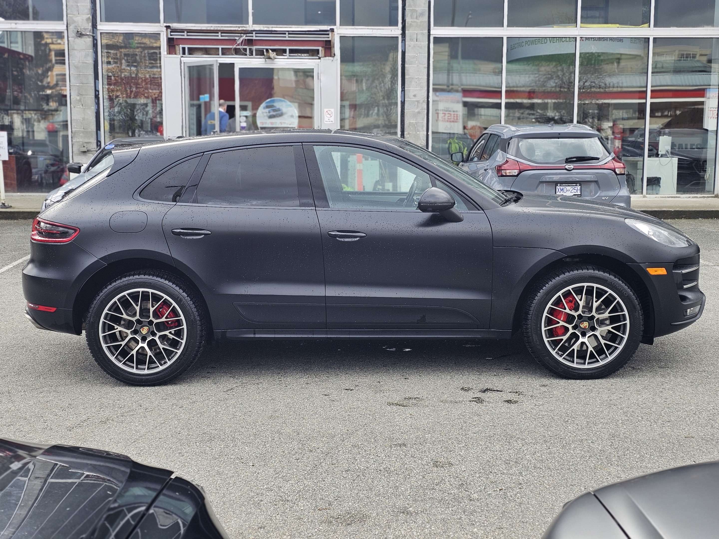 2016 Porsche Macan Turbo - 360 Cameras, Panoramic Sunroof alt 4