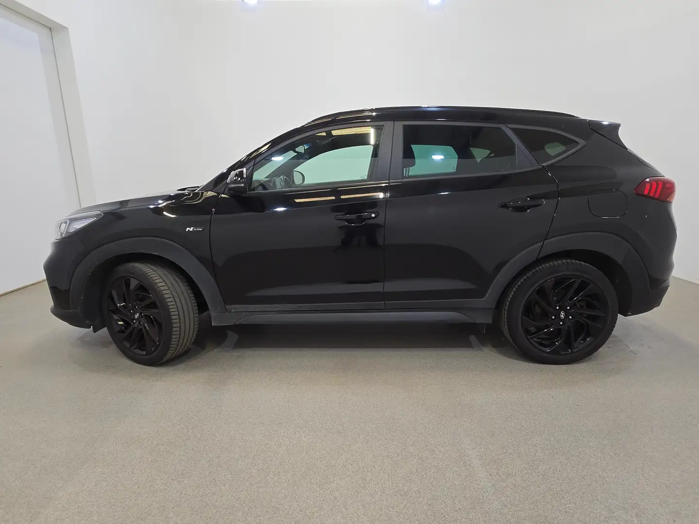 Hyundai TUCSON Tucson 1.6 CRDI Mild-Hybrid N-Line Aut. Czarny - 2