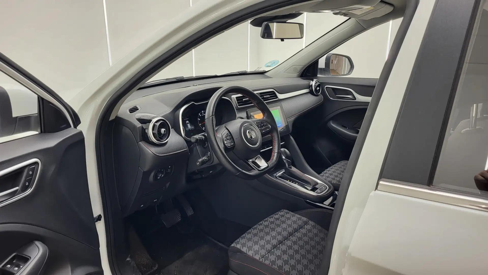 MG ZS 1.8 120 Blanco - 2