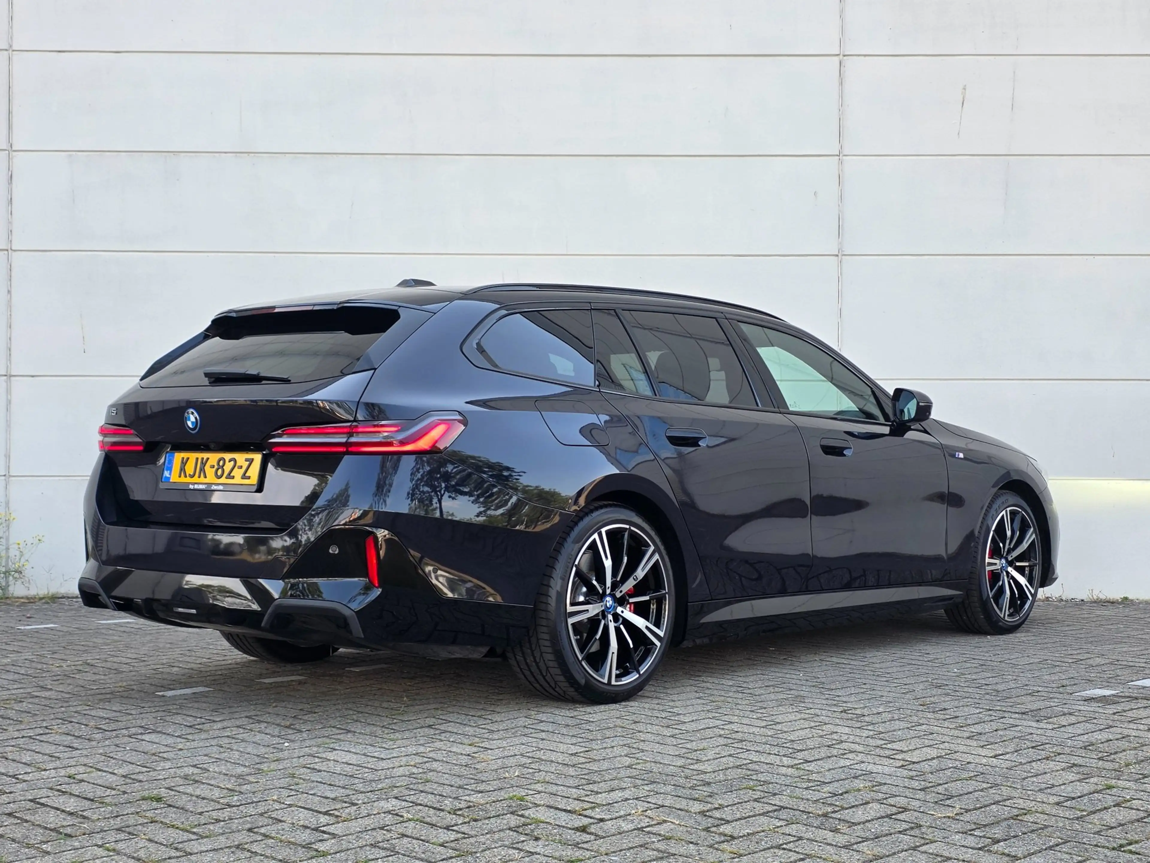 BMW i5 Touring EDrive40 M-Sport 84 kWh 533km WLTP |Panora — photo 2