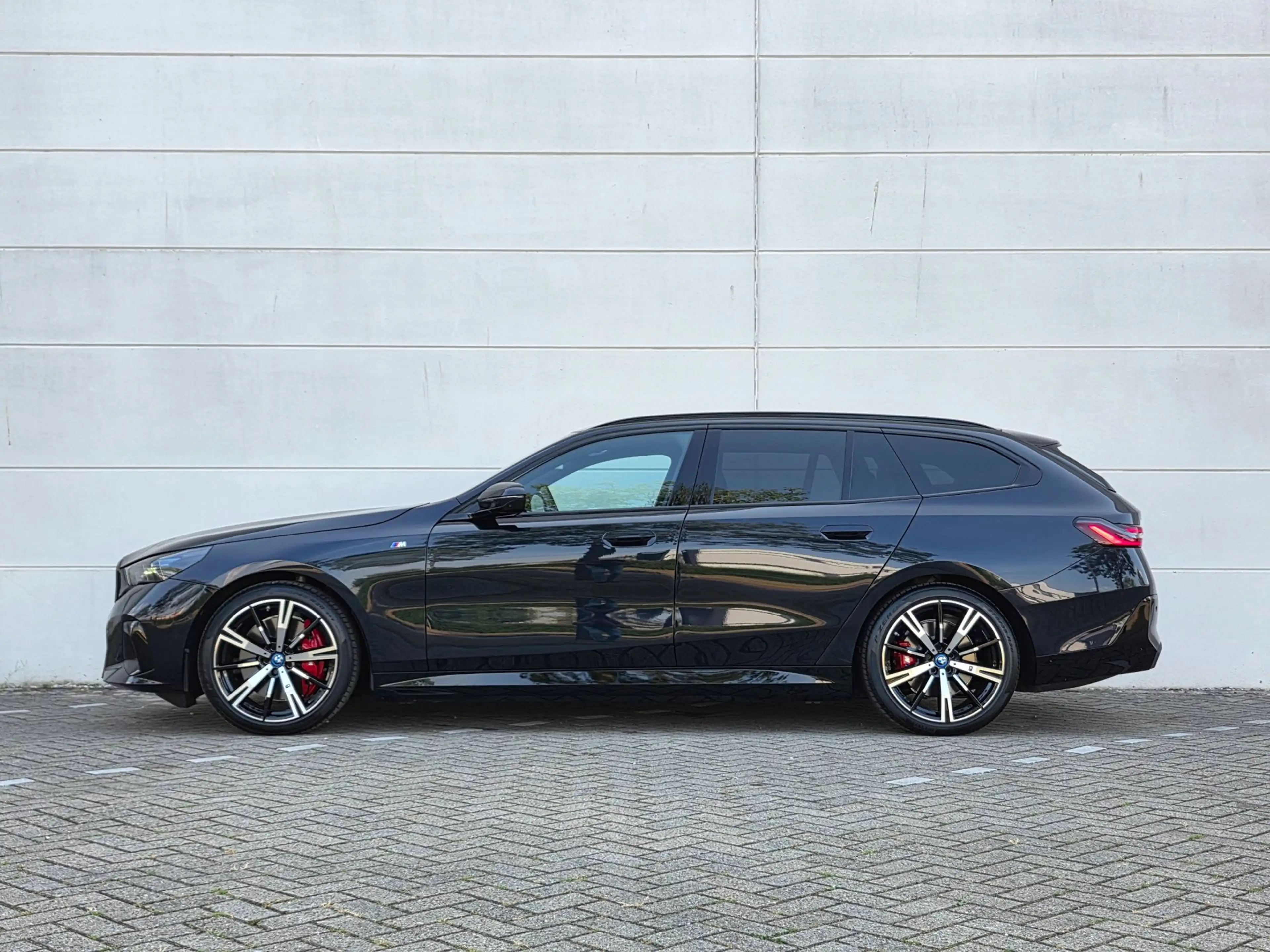 BMW i5 Touring EDrive40 M-Sport 84 kWh 533km WLTP |Panora — photo 10