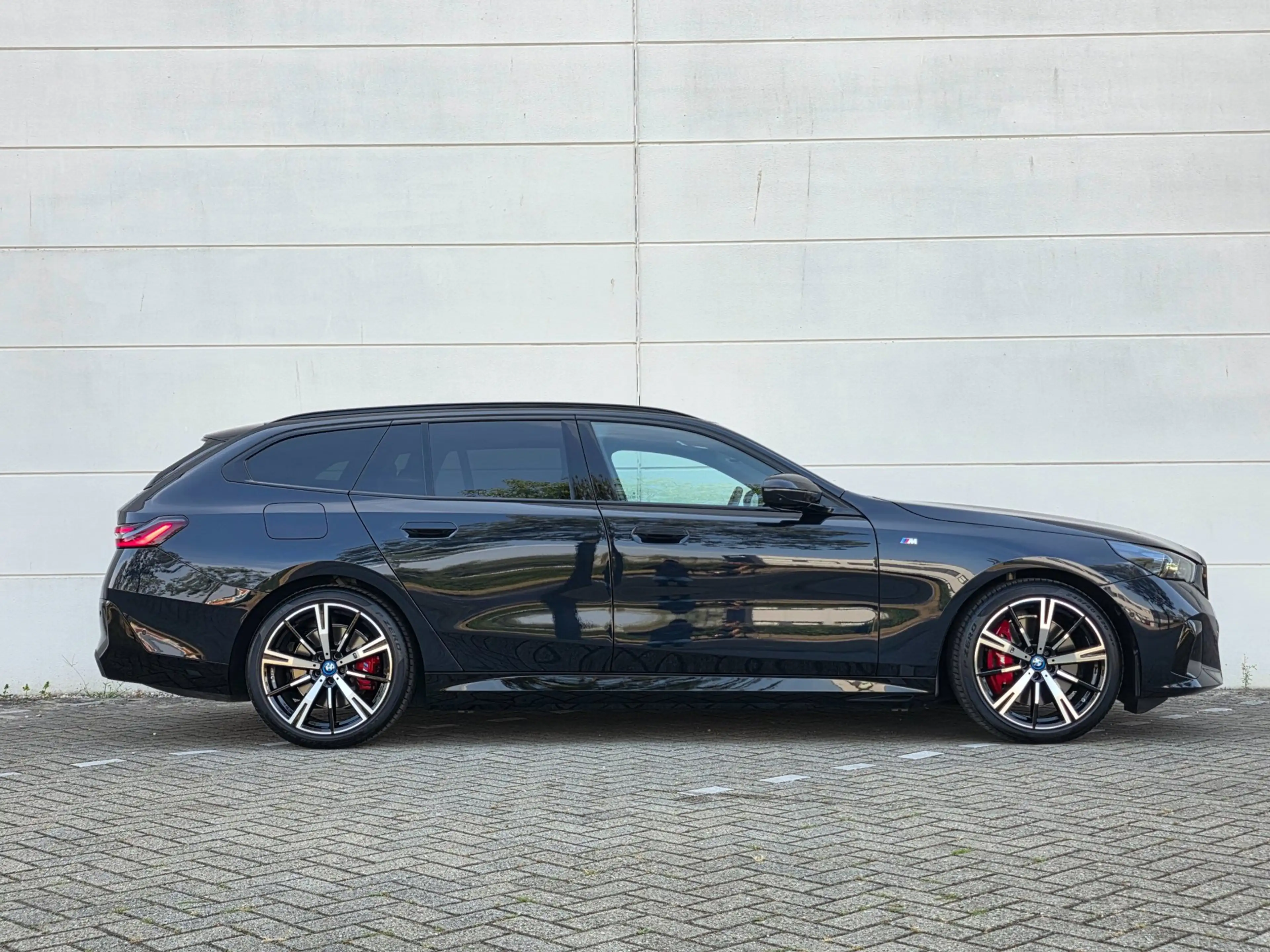BMW i5 Touring EDrive40 M-Sport 84 kWh 533km WLTP |Panora — photo 9