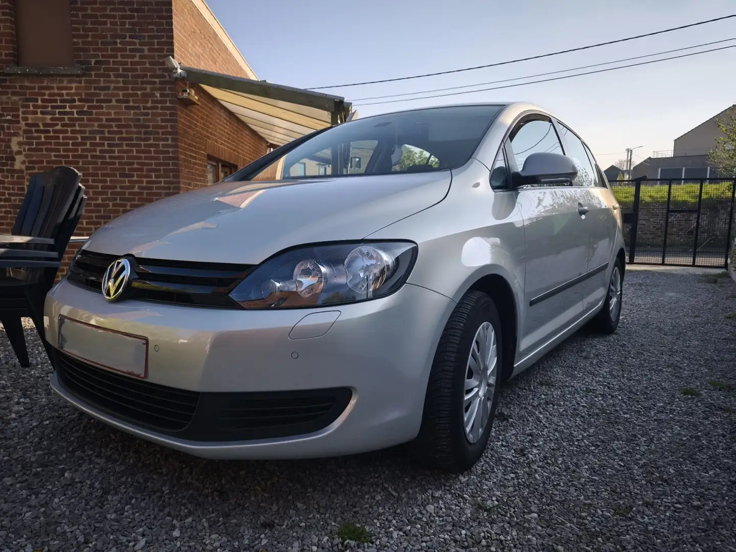 Volkswagen Golf Plus 1.6 TDI 105 FAP BlueMotion Confortline DSG7 - 1