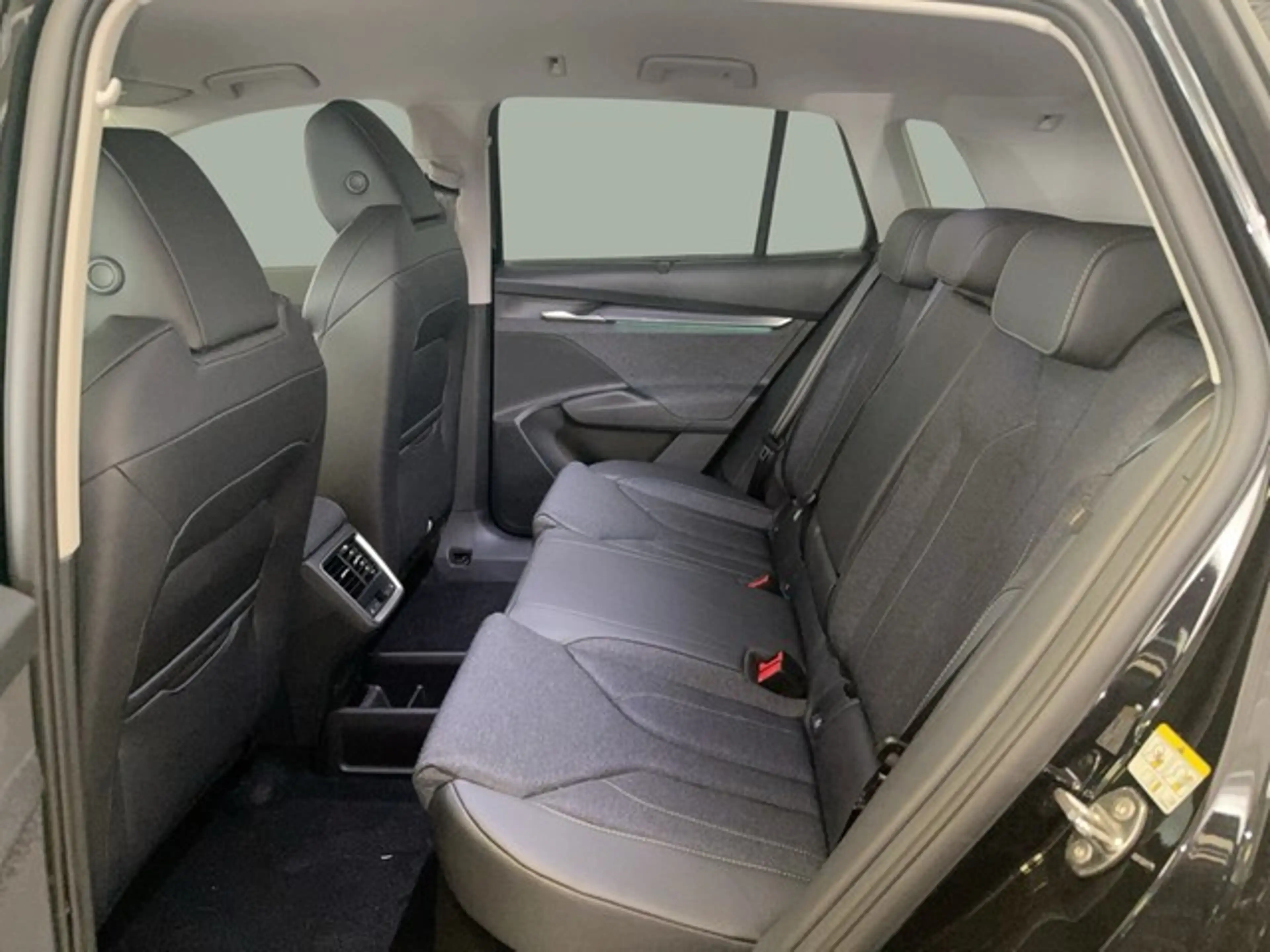 Skoda Elroq 85 Selection HEAD UP + WÄRMEPUMPE + CANTON — photo 9