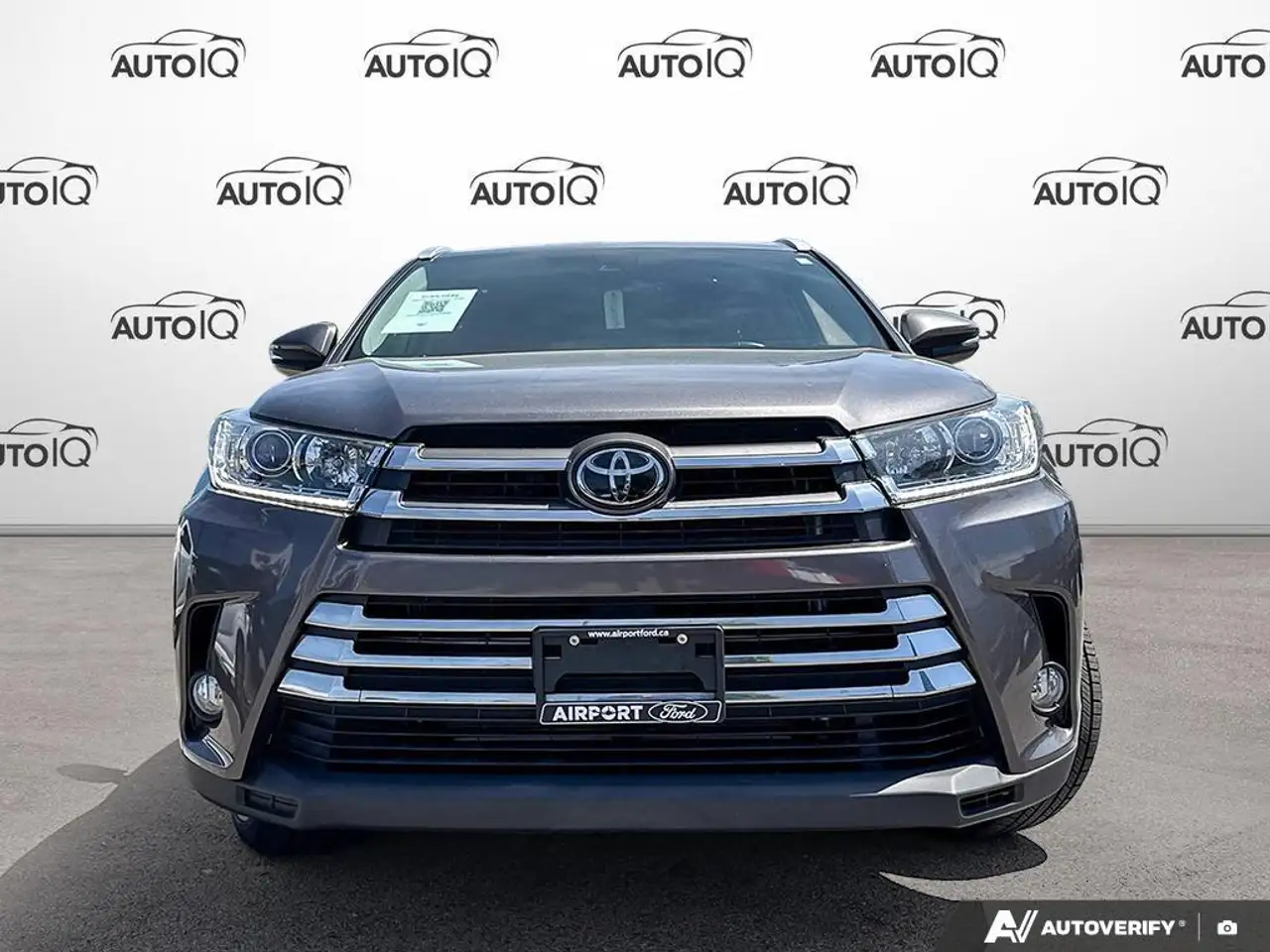 Toyota Highlander снимка Toyota Highlander