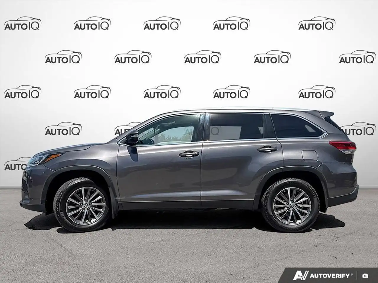 Toyota Highlander снимка Toyota Highlander