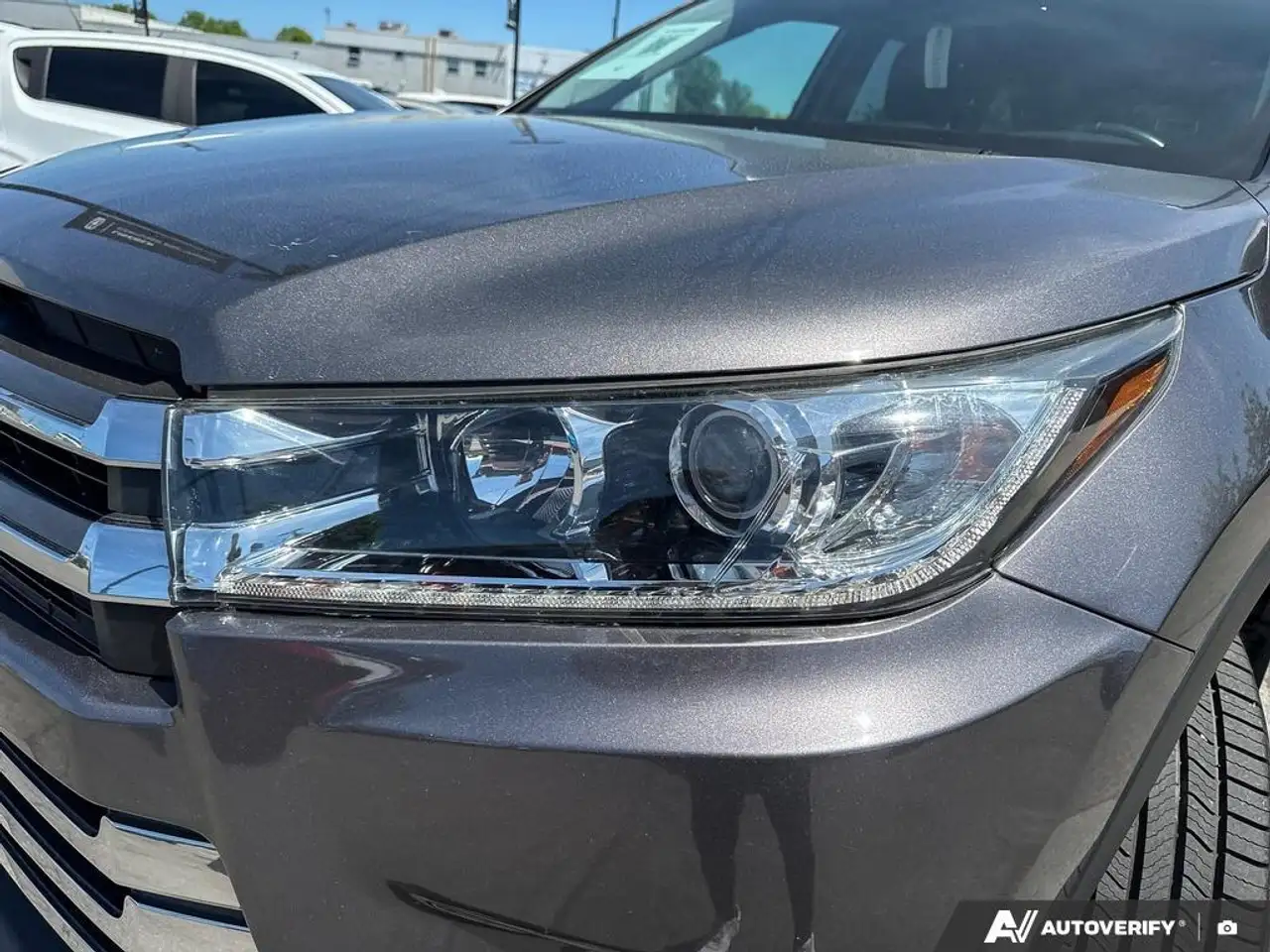Toyota Highlander снимка Toyota Highlander
