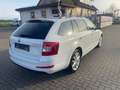 Skoda Octavia Combi Style 2.Hand LED,AHK,NAVI,BI-Xenon Wit - thumbnail 8
