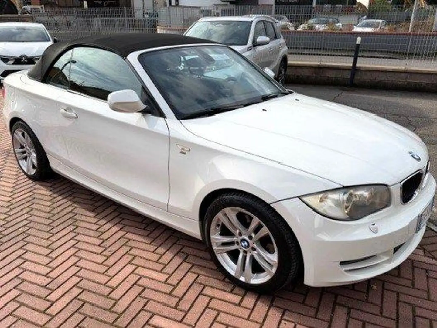 BMW 118 Serie 1 E88 Cabrio 118d Cabrio 2.0 Eletta 143cv Blanc - 2