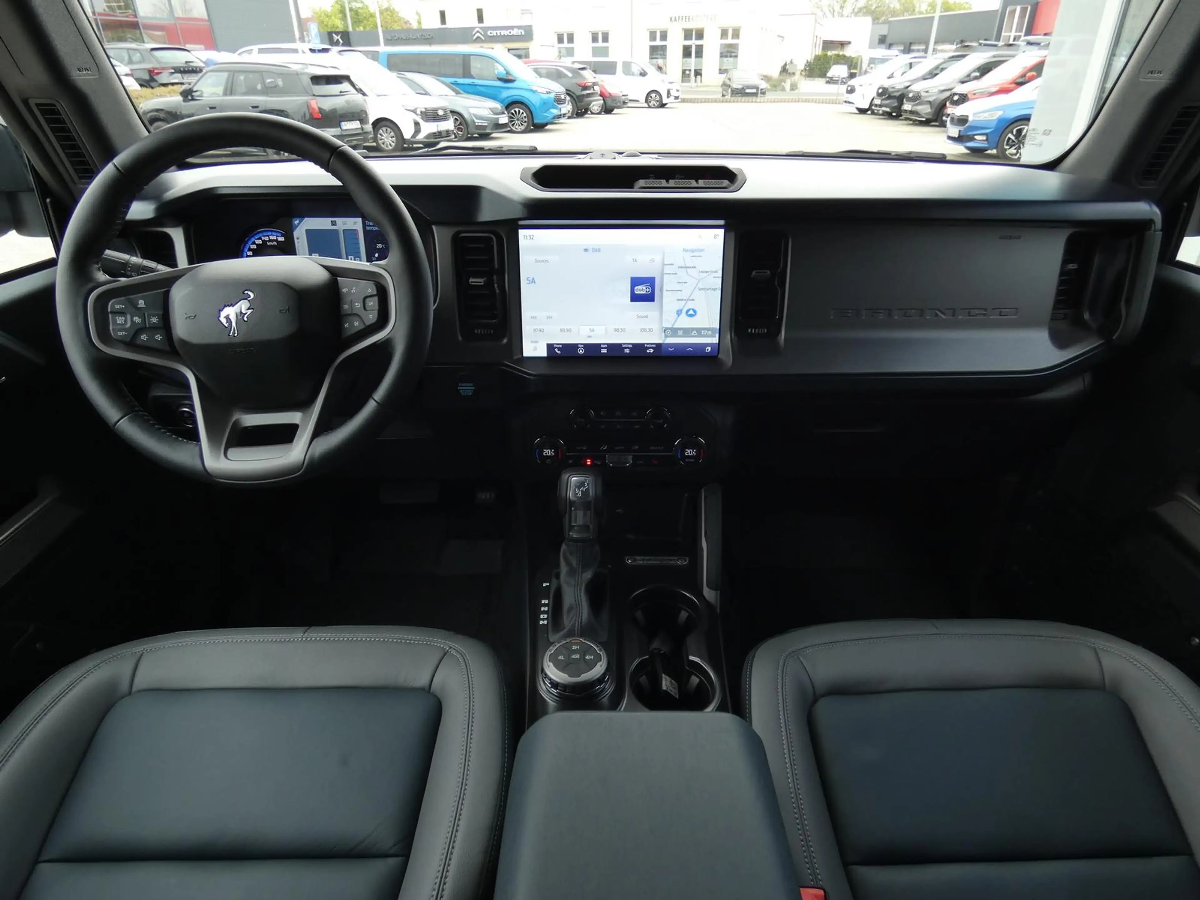 Ford Bronco V6 2.7L Outer Banks 4x4 AUTOMATIK — photo 13