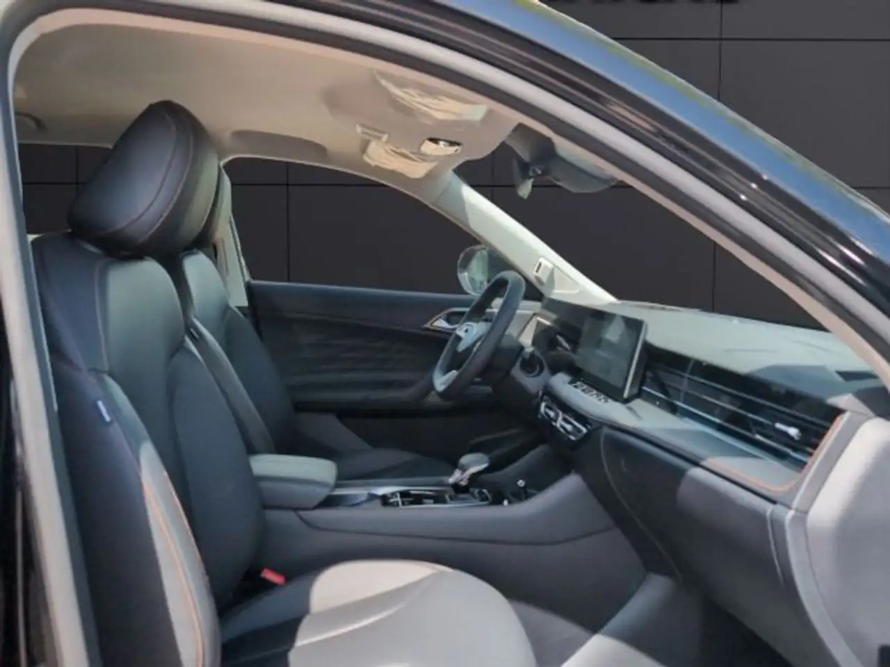 MG HS PHEV Luxury *FINANZIERUNGSPREIS* 13