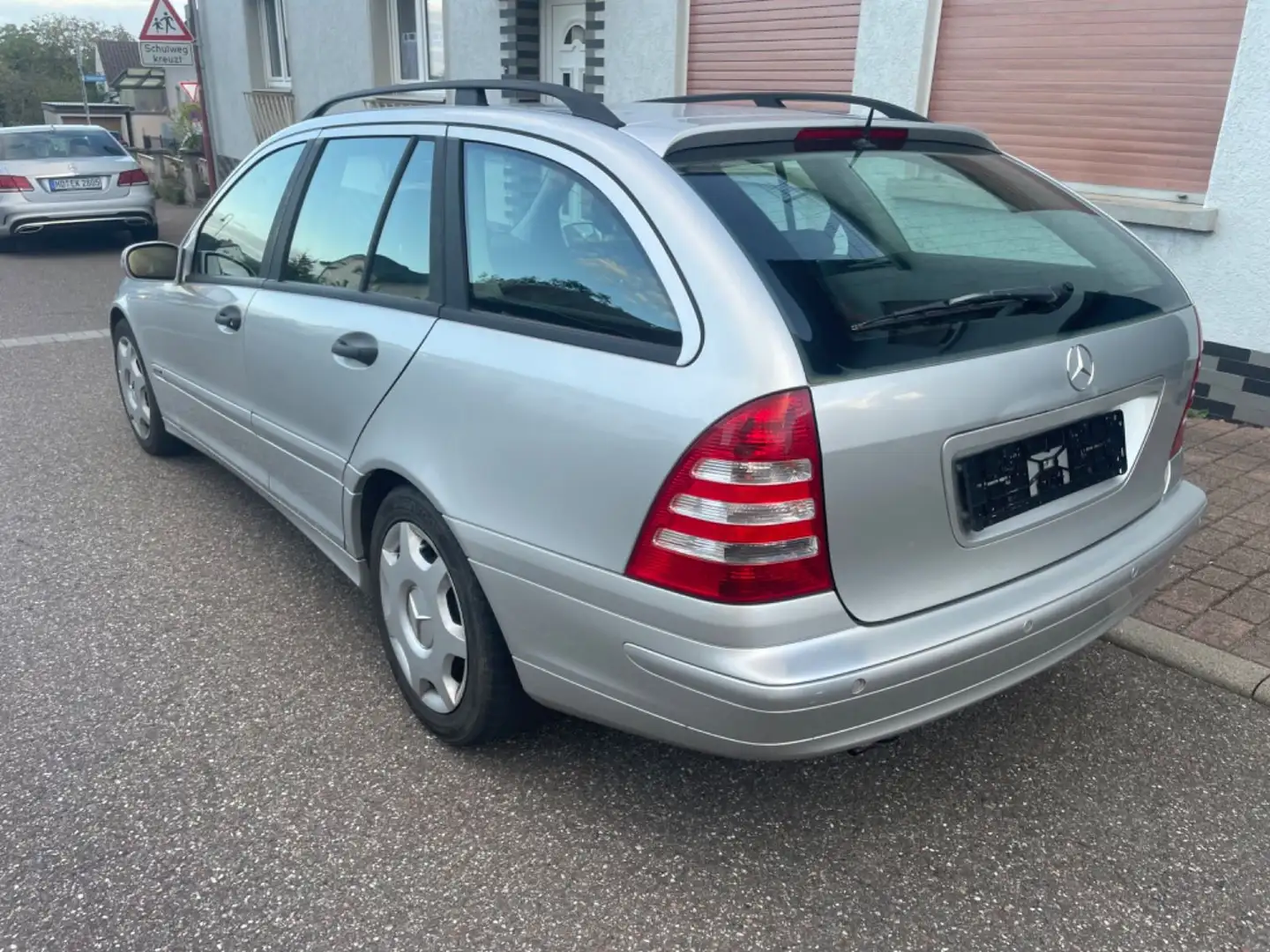 Mercedes-Benz C 220 CDI T-Modell AUTOMATIK !!! Silber - 2