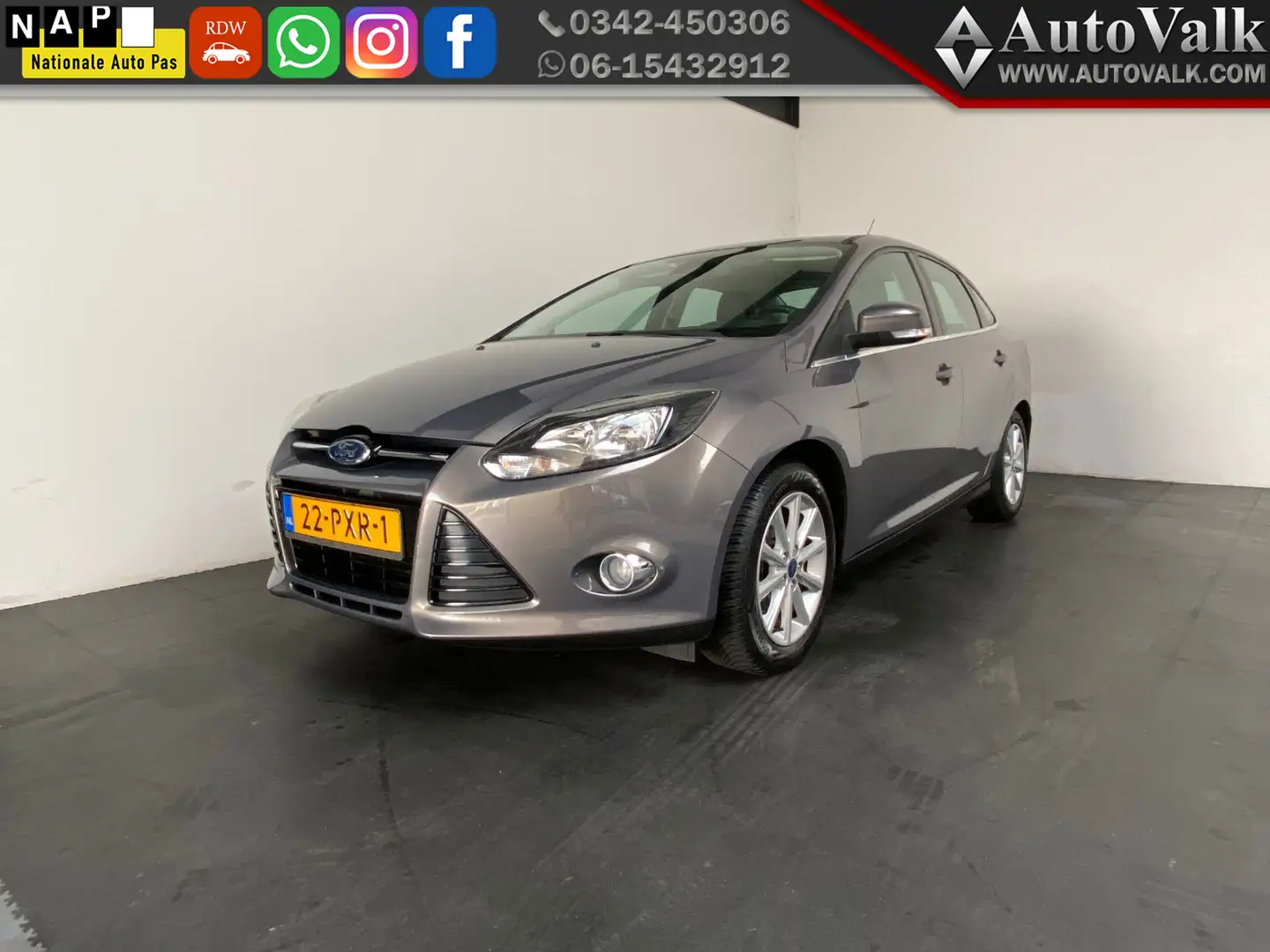 Ford Focus 1.6 TI-VCT First Edition Bruin - 1