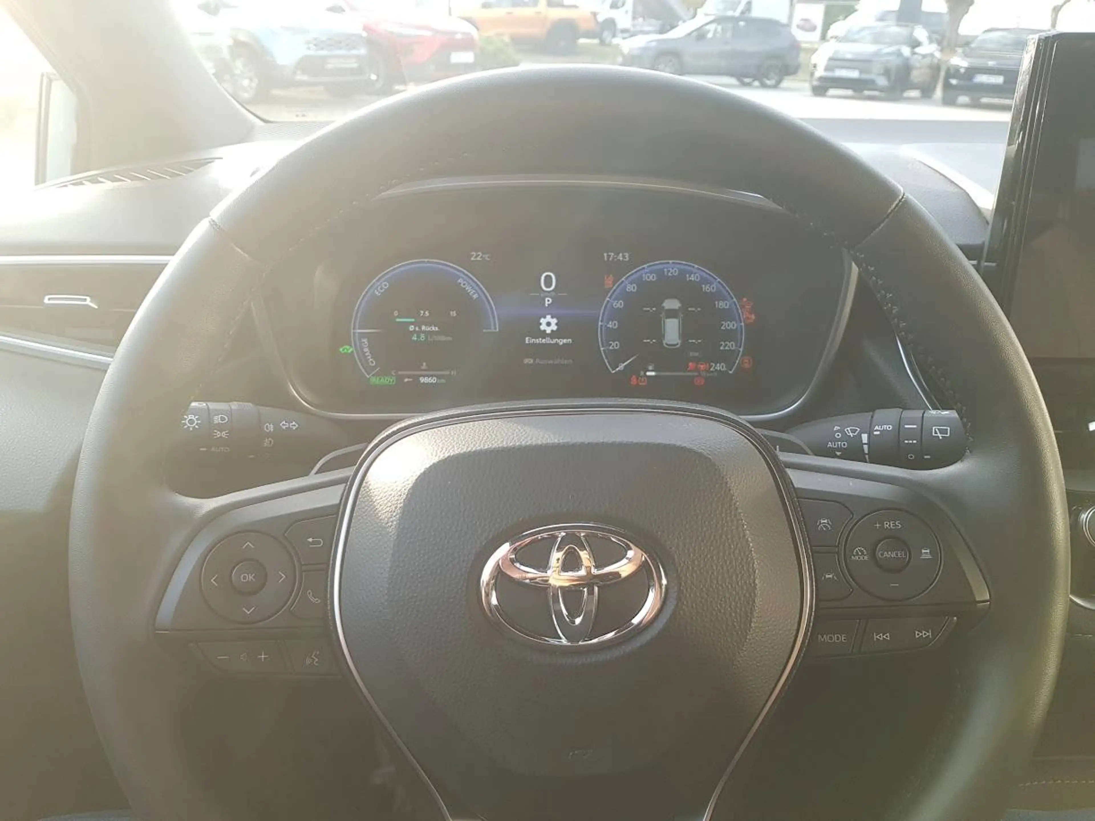 Toyota Corolla 2.0 Hybrid  - Teamplayer - mit Technik-Paket, auf Ganzjahresreifen — photo 14