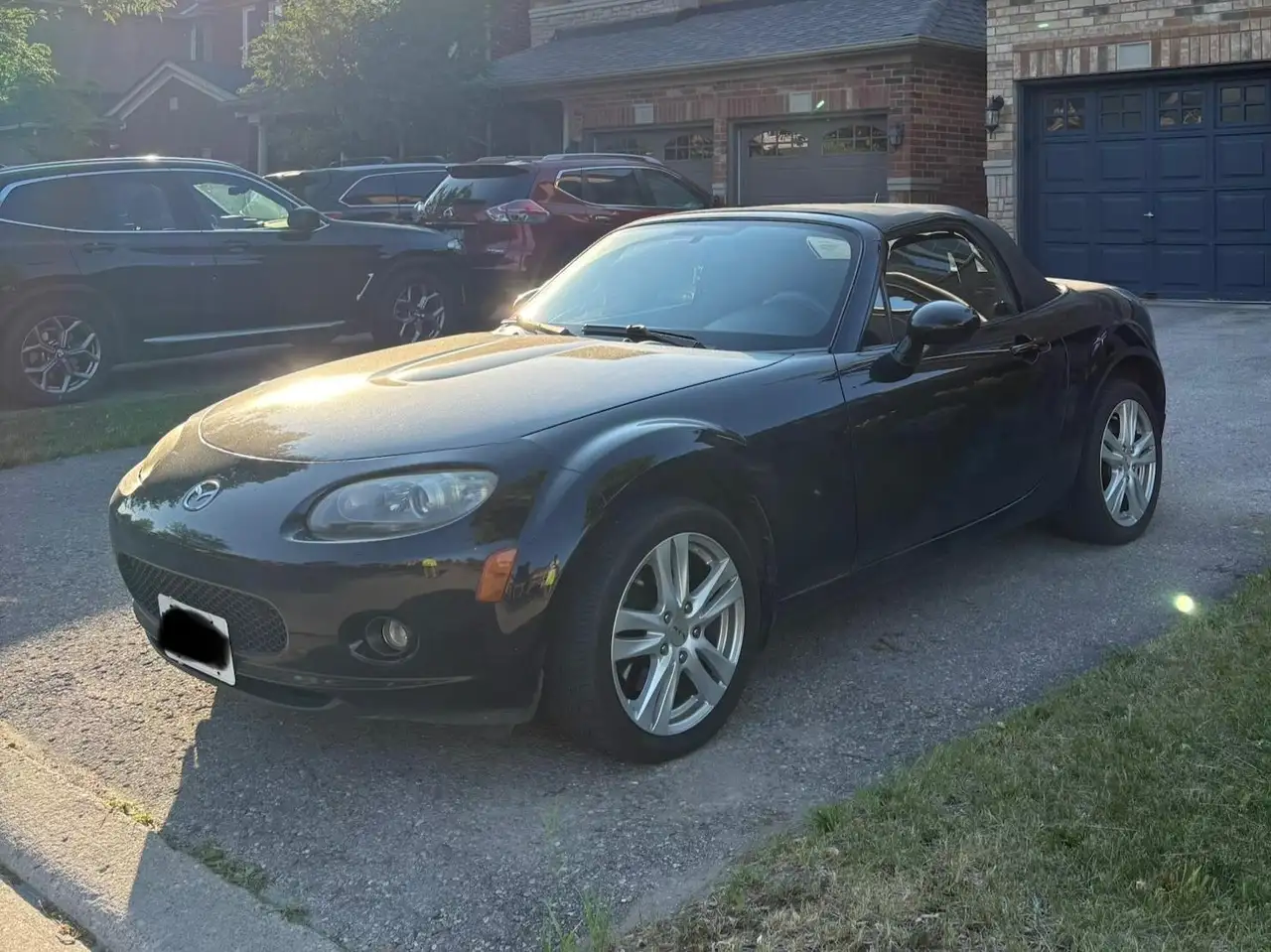 Mazda MX-5 Miata снимка Mazda MX-5 Miata