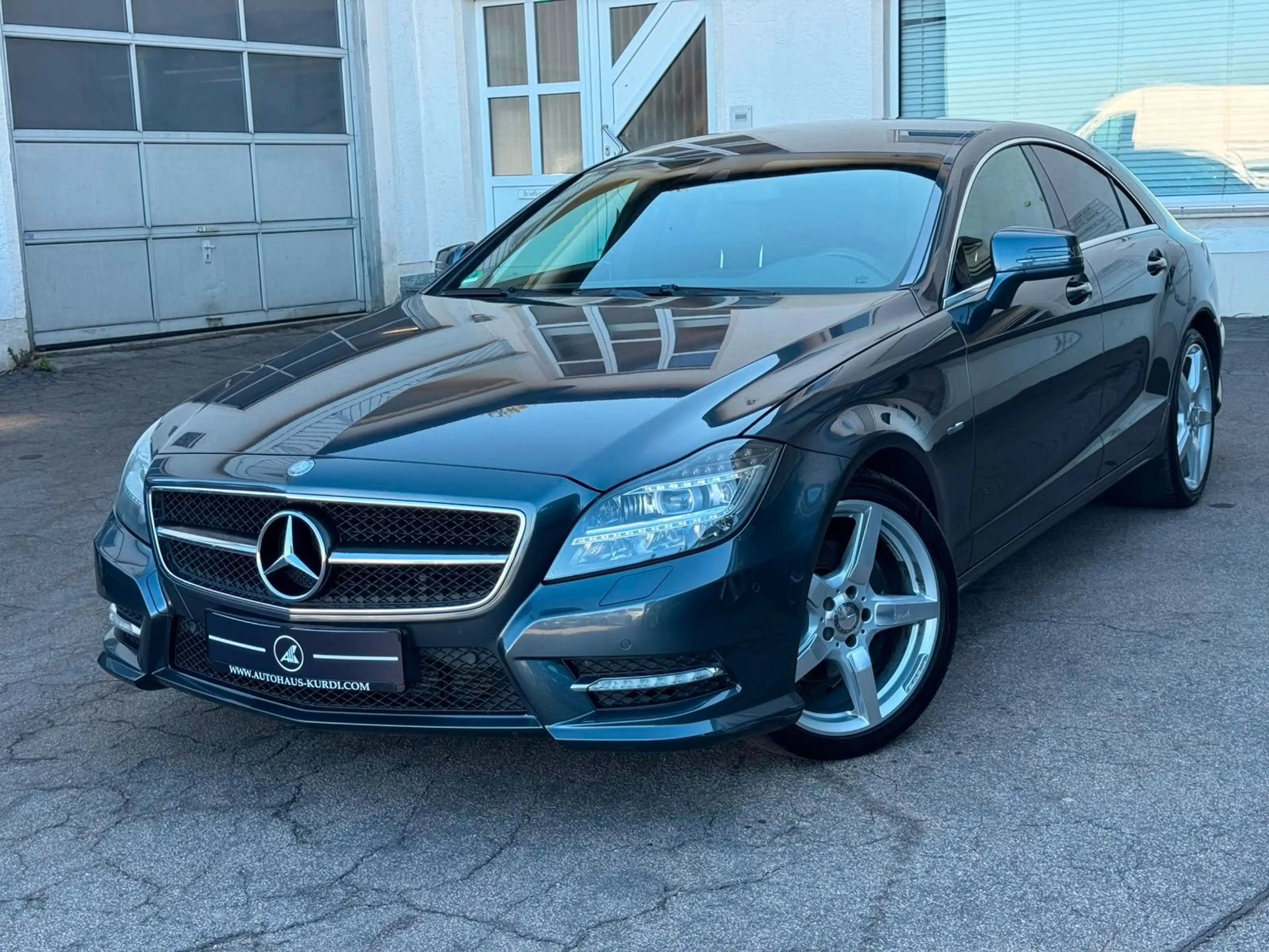 Mercedes-Benz CLS 350 CDI AMG R-KAM SITZBELÜFTUNG H&K MEM R-KAM