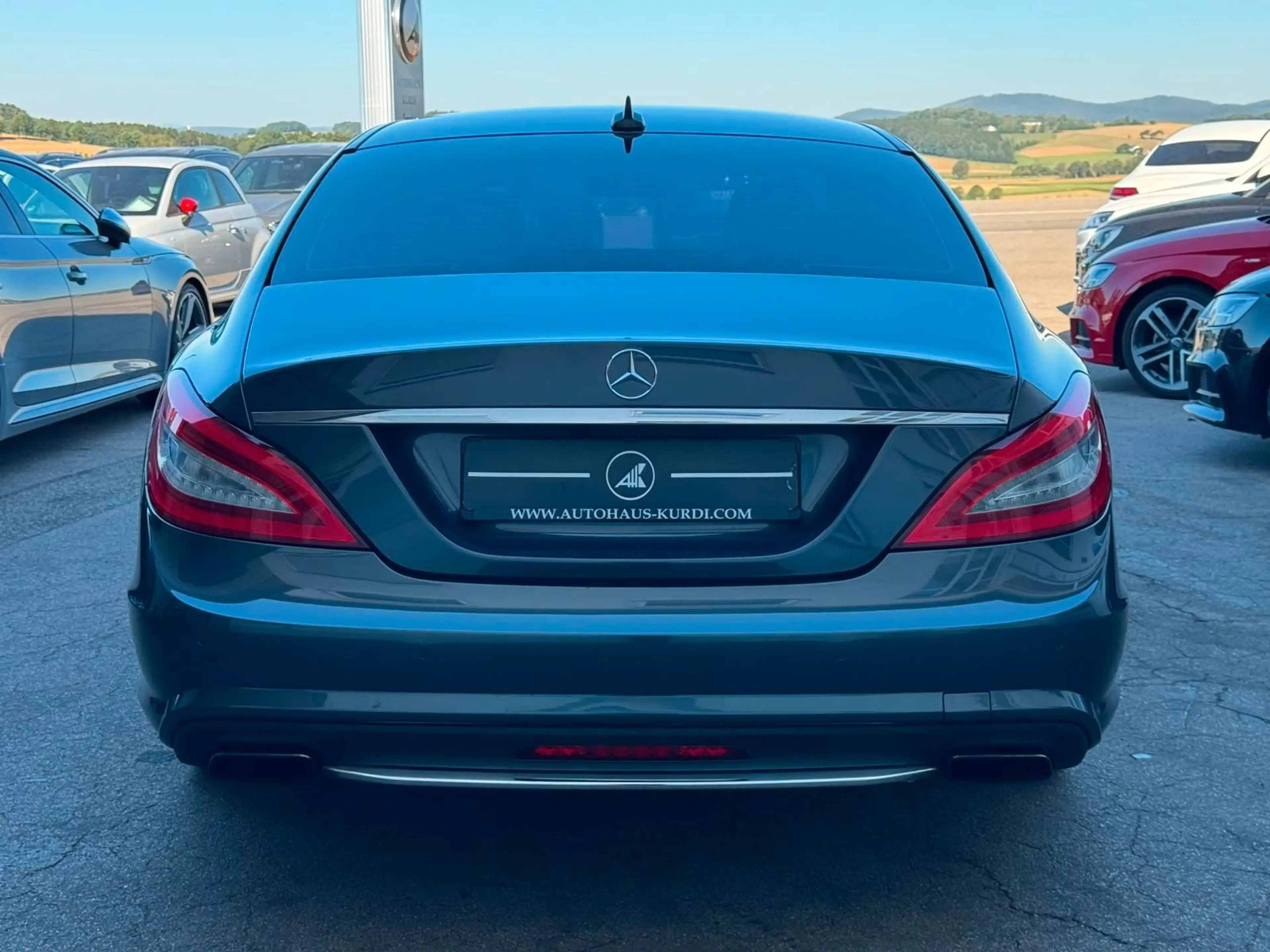 Mercedes-Benz CLS 350 CDI AMG R-KAM SITZBELÜFTUNG H&K MEM R-KAM — photo 7