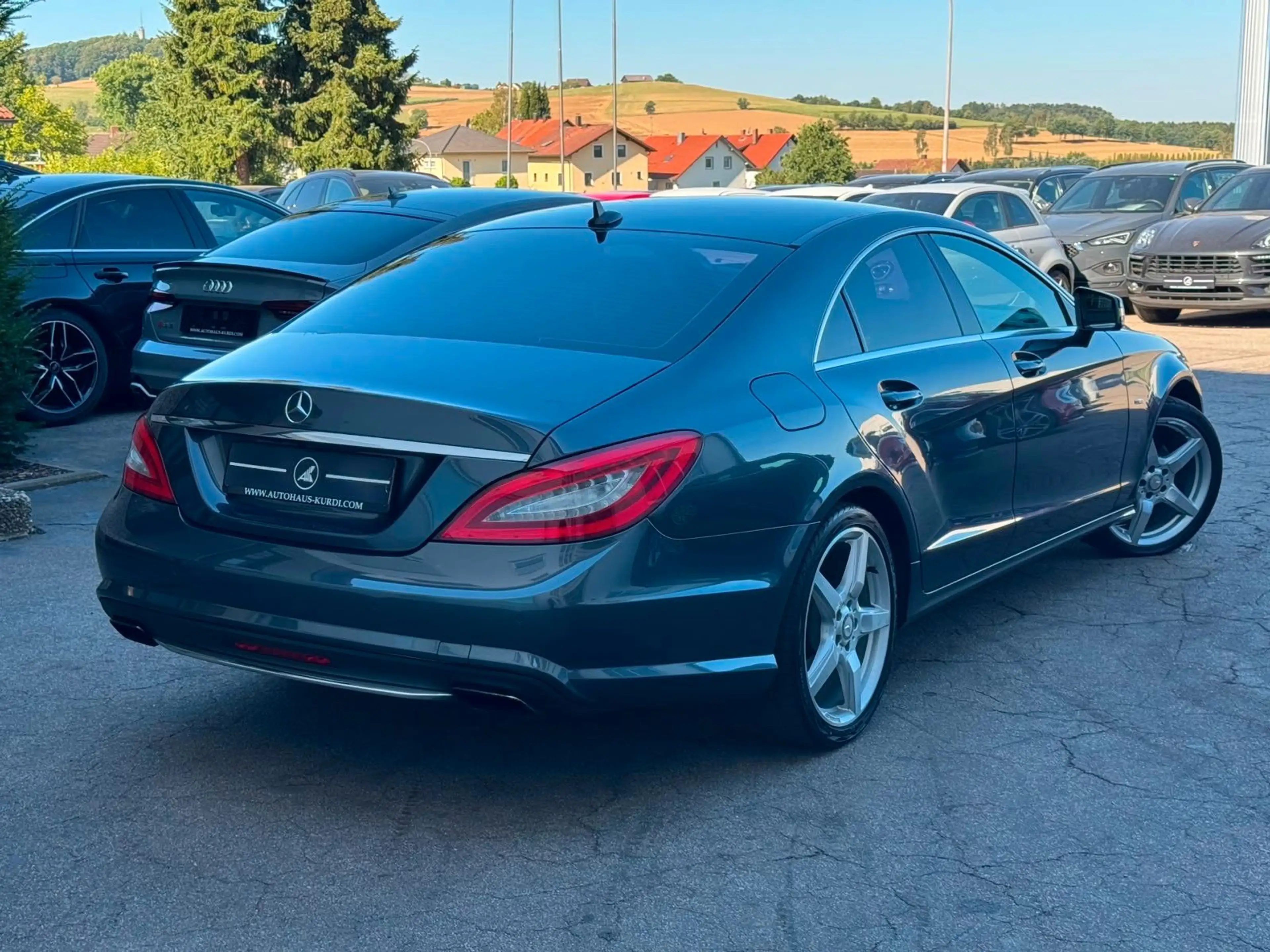 Mercedes-Benz CLS 350 CDI AMG R-KAM SITZBELÜFTUNG H&K MEM R-KAM — photo 6