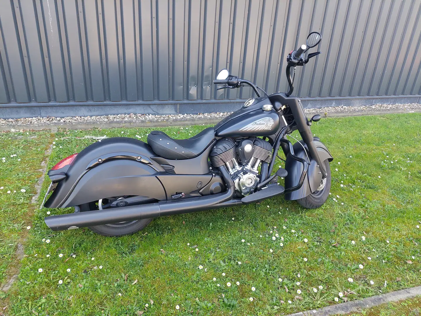 Indian Chief Darkhorse Negru - 2