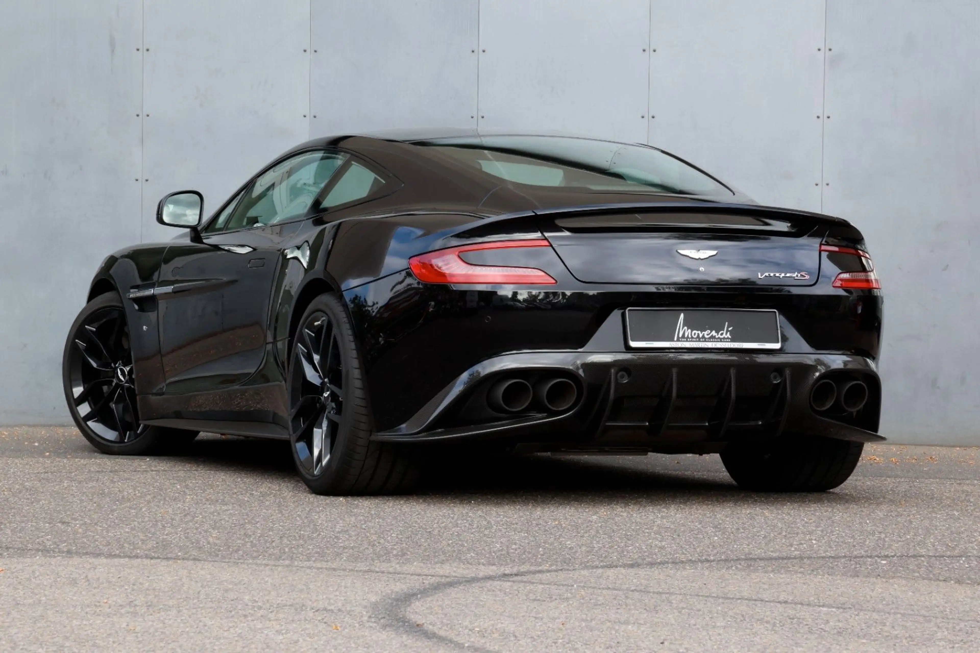 Aston Martin Vanquish S, wenig KM, Scheckheftgepflegt — photo 2