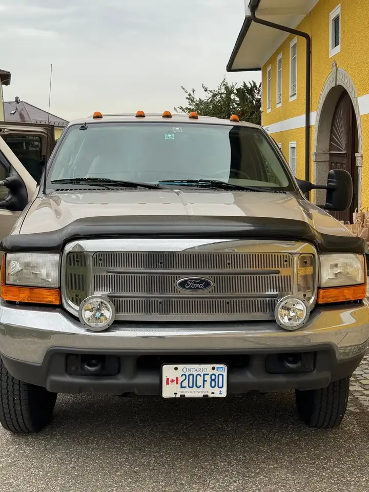 Ford F 350 Lariat, foto 6