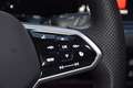 Volkswagen Golf VIII 1.5 TSI R-Line innen+außen / Anhängerkupplun Rot - thumbnail 30