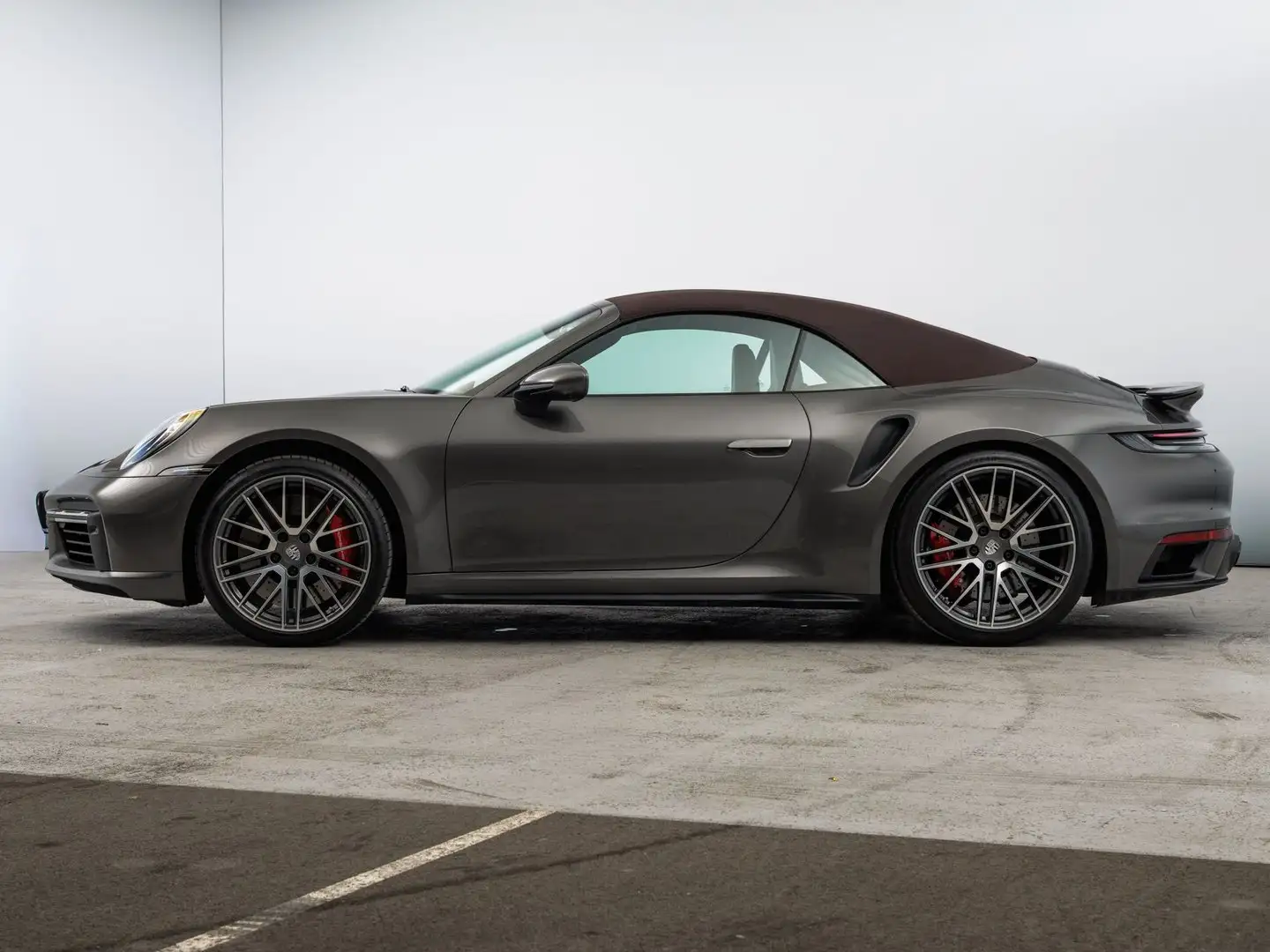 Porsche 911 Turbo Cabriolet Grau - 2