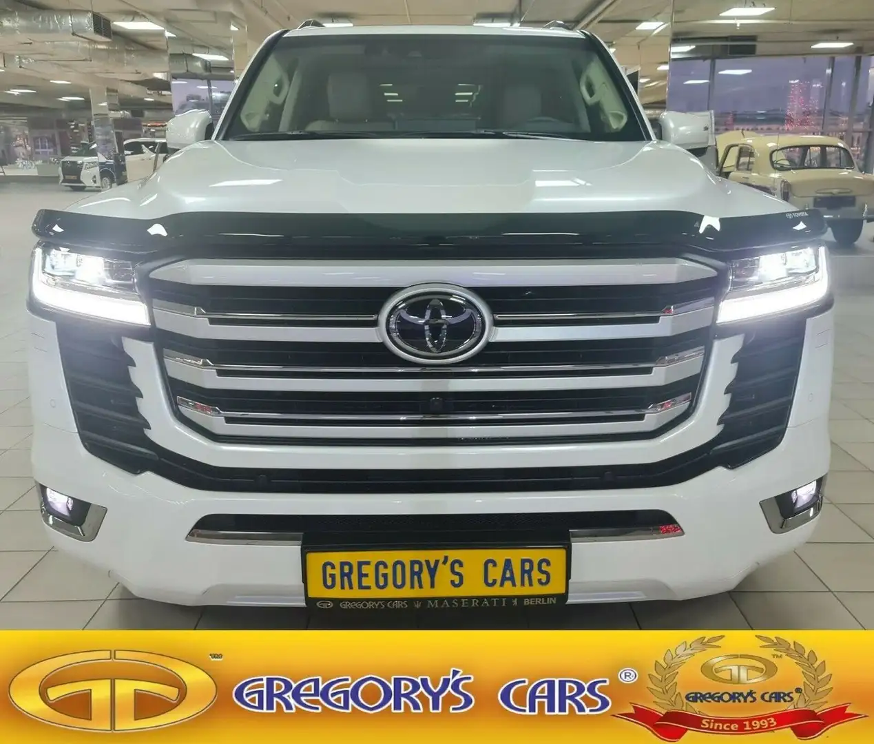 Toyota Land Cruiser 300~70thANV+NEU+EUreg+RearTV+415HP+VOLL+HUD Weiß - 1