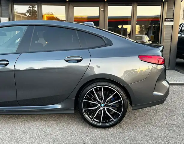BMW 2 Series view 6