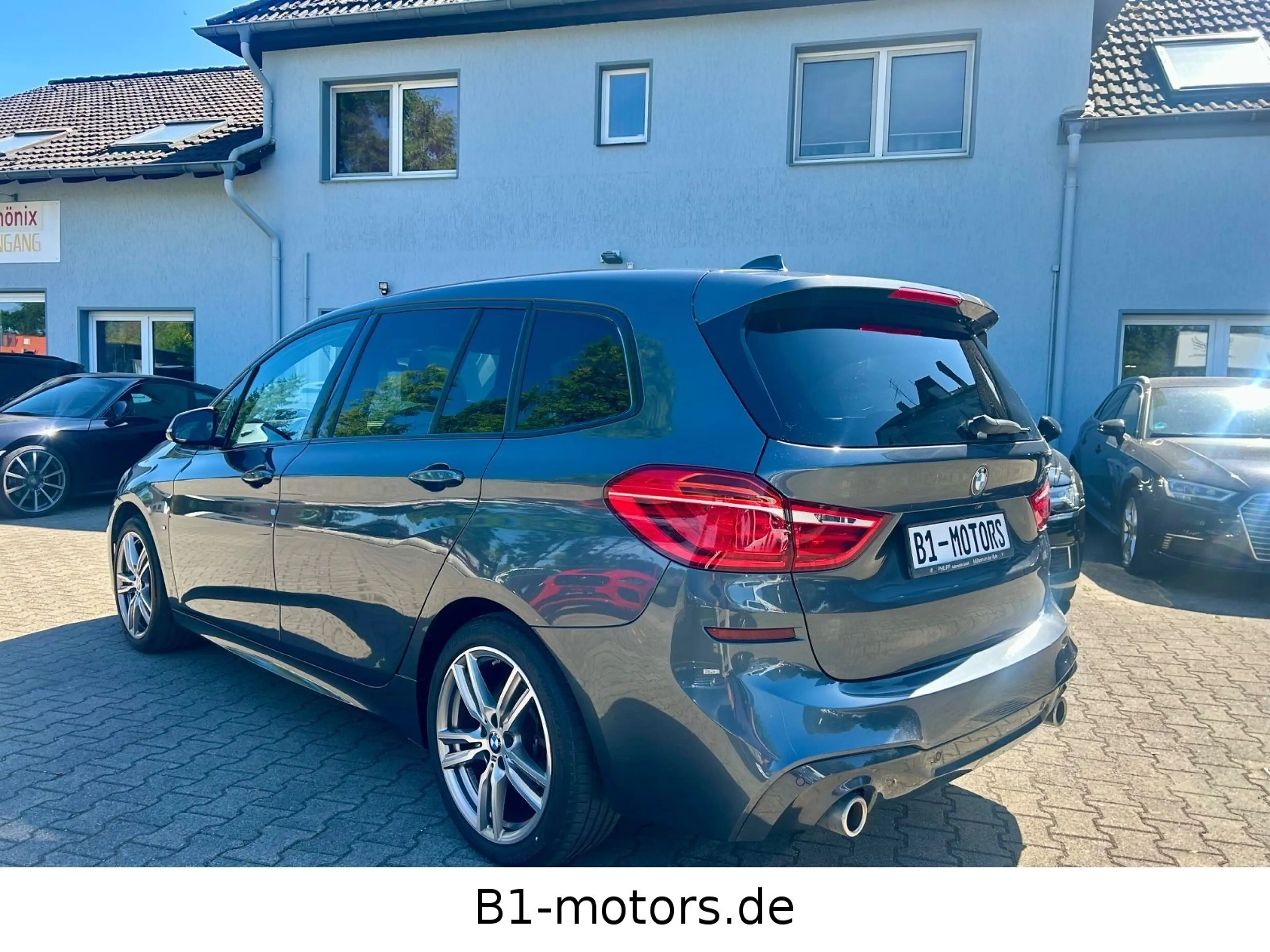 BMW 220 Gran Tourer 220 i M Sport*Leder*Pano*7-Sitze*1.H — photo 8