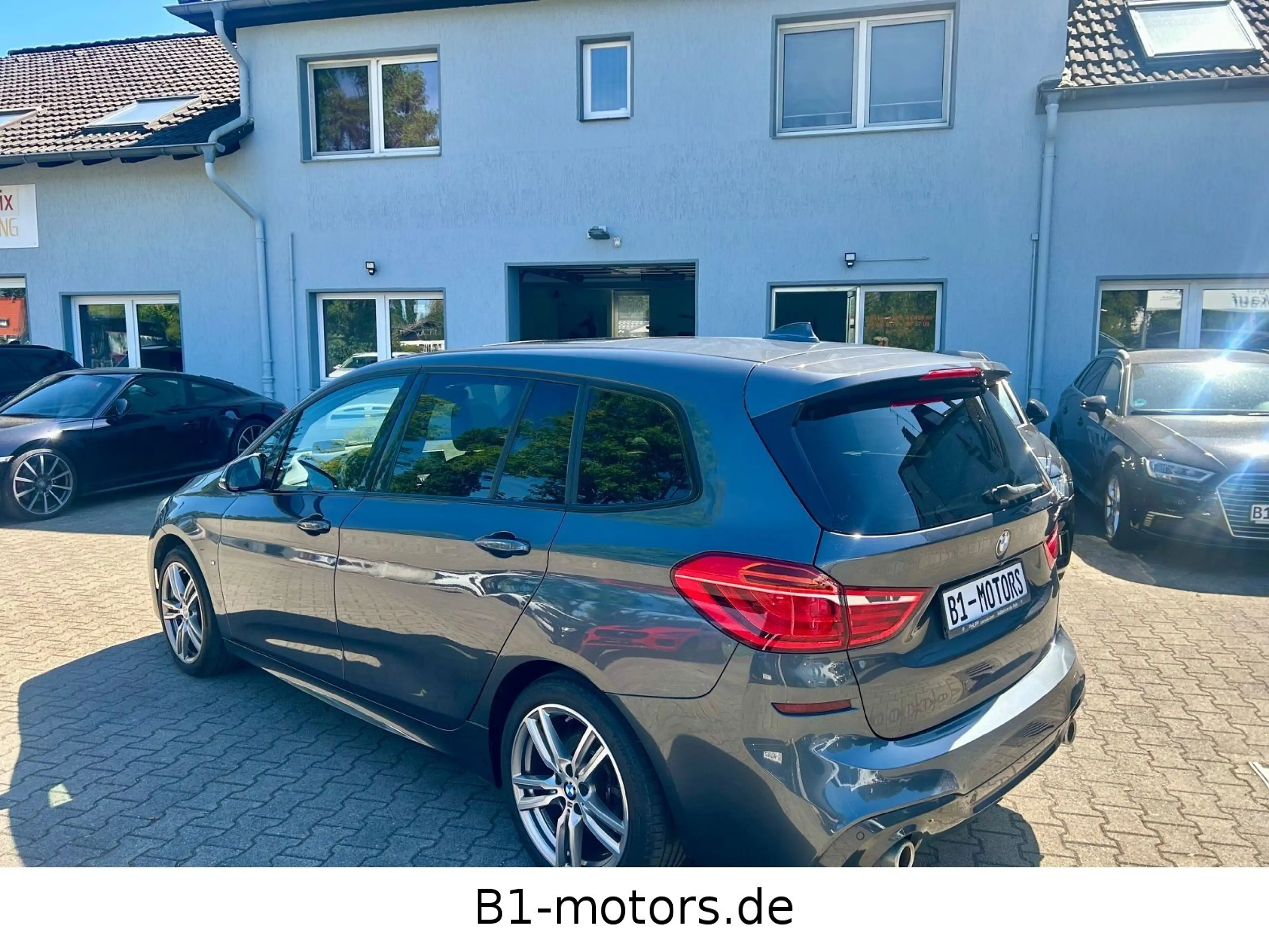 BMW 220 Gran Tourer 220 i M Sport*Leder*Pano*7-Sitze*1.H — photo 7