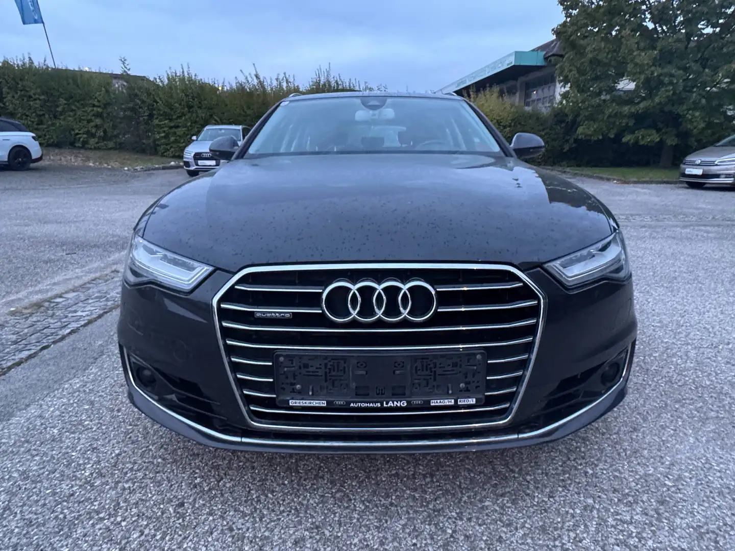 Audi A6 A6 Avant 3,0 TDI clean Diesel Quattro S-tronic Grau - 2
