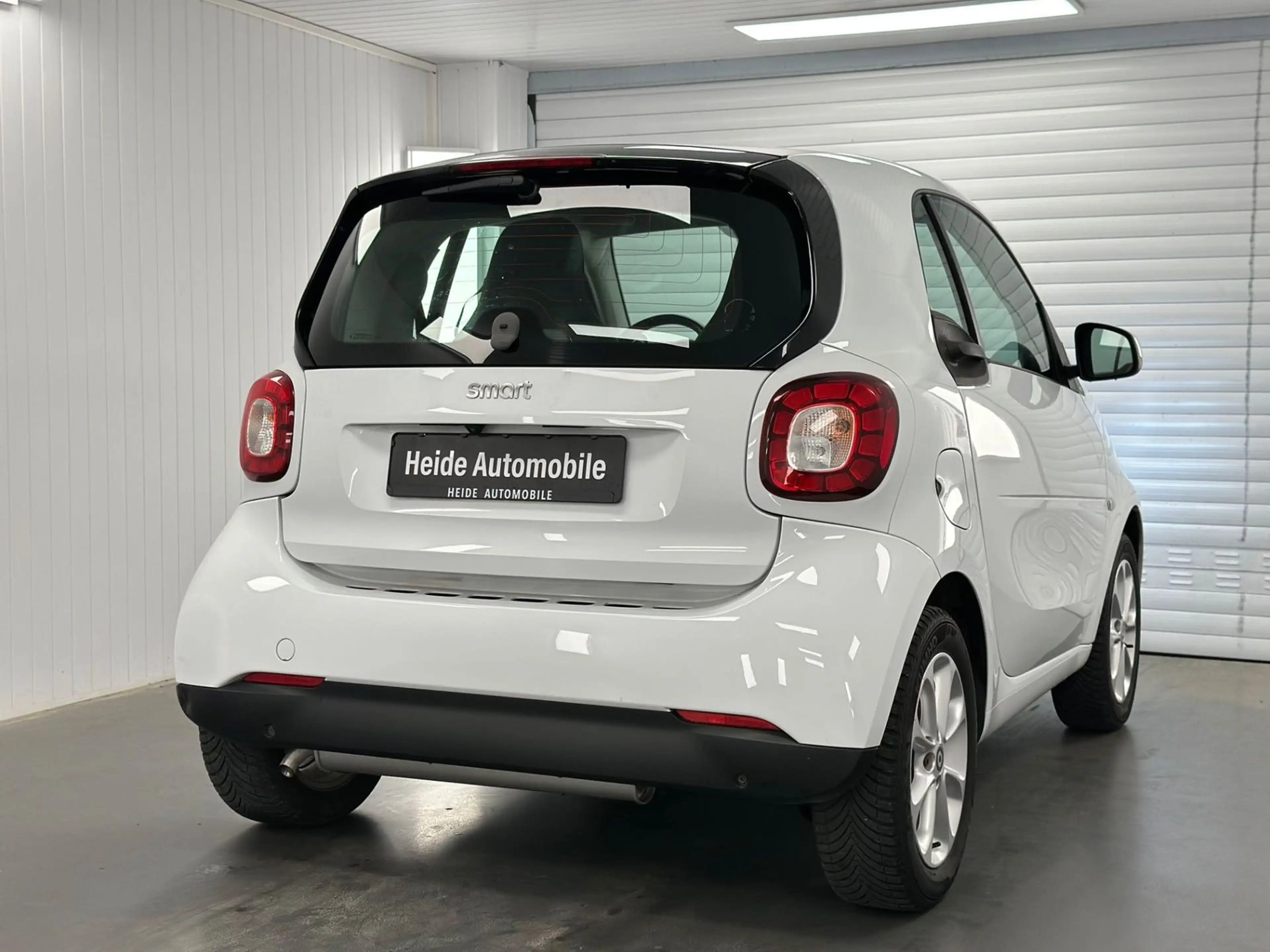 smart forTwo forTwo fortwo coupe prime Kamera Leder Klima — photo 12
