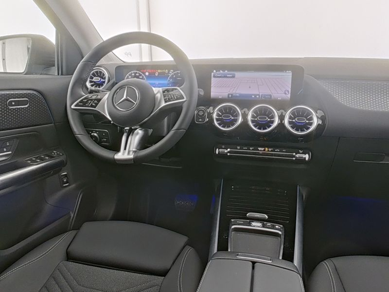 Mercedes-Benz GLA 200 PROGRESSIVE|AMBIENTE|MBUX|SHZ|360°|AHK — photo 9