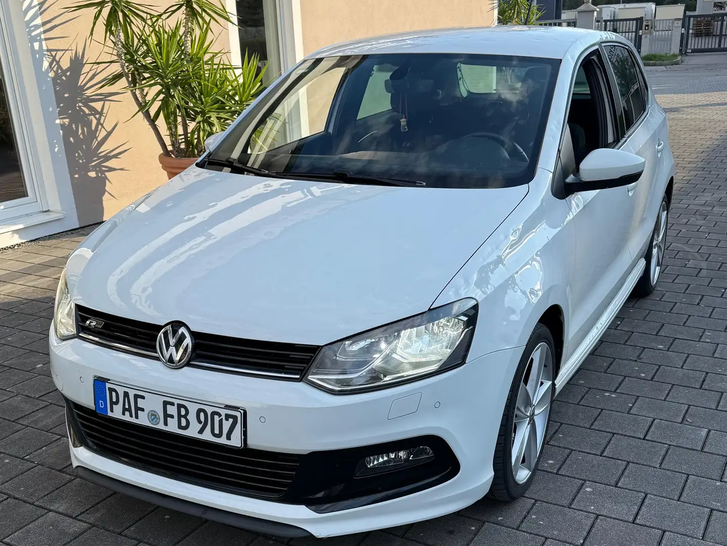 Volkswagen Polo Polo 1.2 TSI (Blue Motion Technology) Highline Weiß - 2
