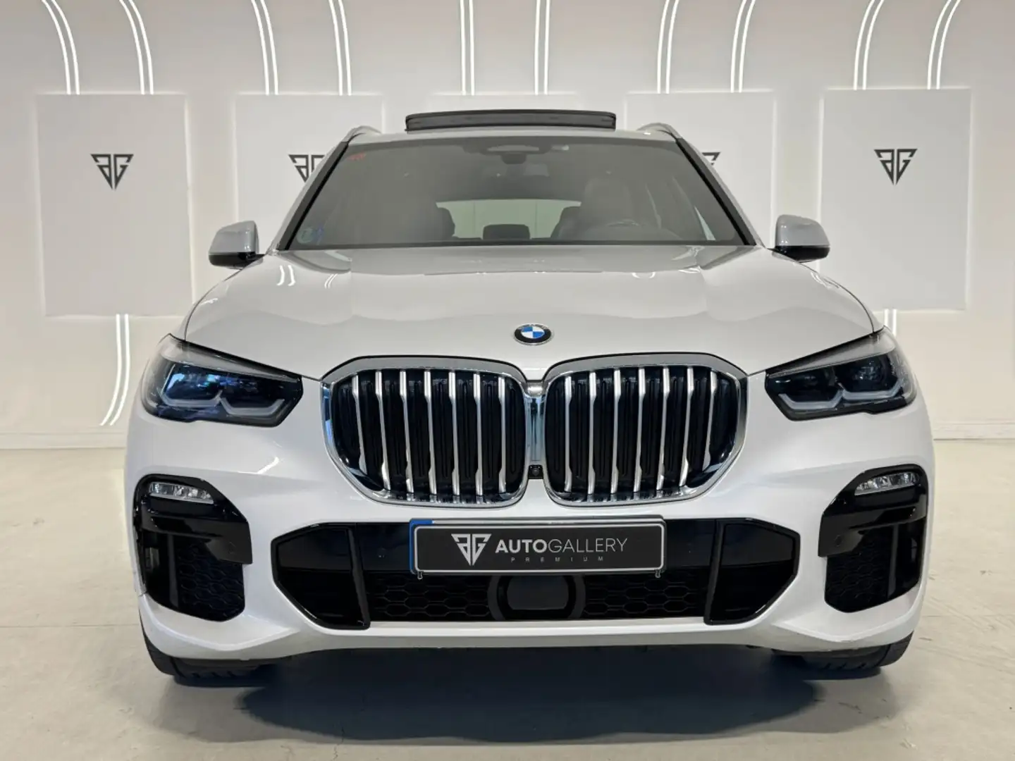 BMW X5 xDrive 30dA Weiß - 2