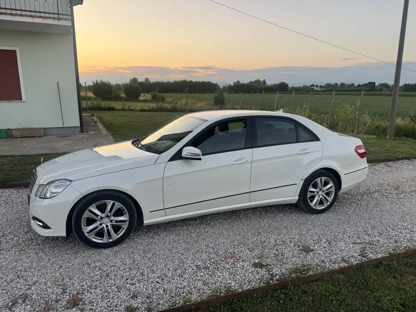Mercedes-Benz E 350 cdi be Executive Plus 4MATIC - 2